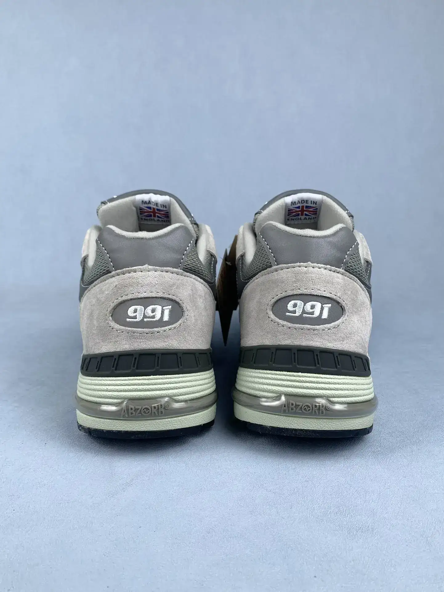 New Balance 991 Shoes product photo from LabelPicks