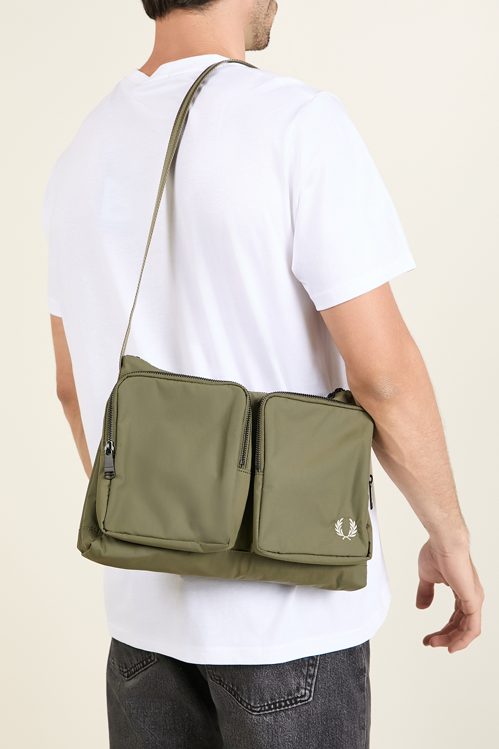 FRED PERRY תיק קרוסבודי