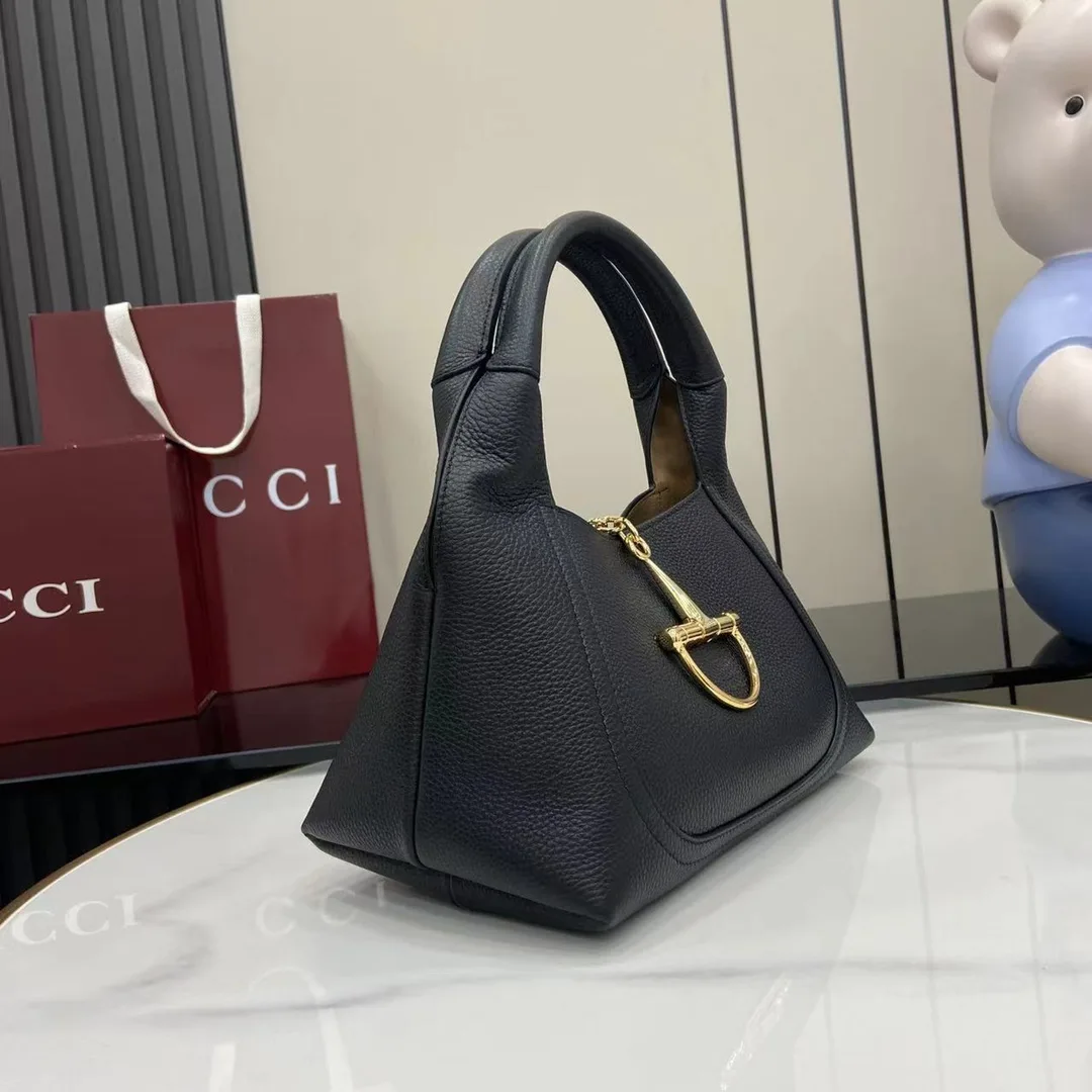 Gucci Black Grained Leather Shoulder Bag product photo from LabelPicks