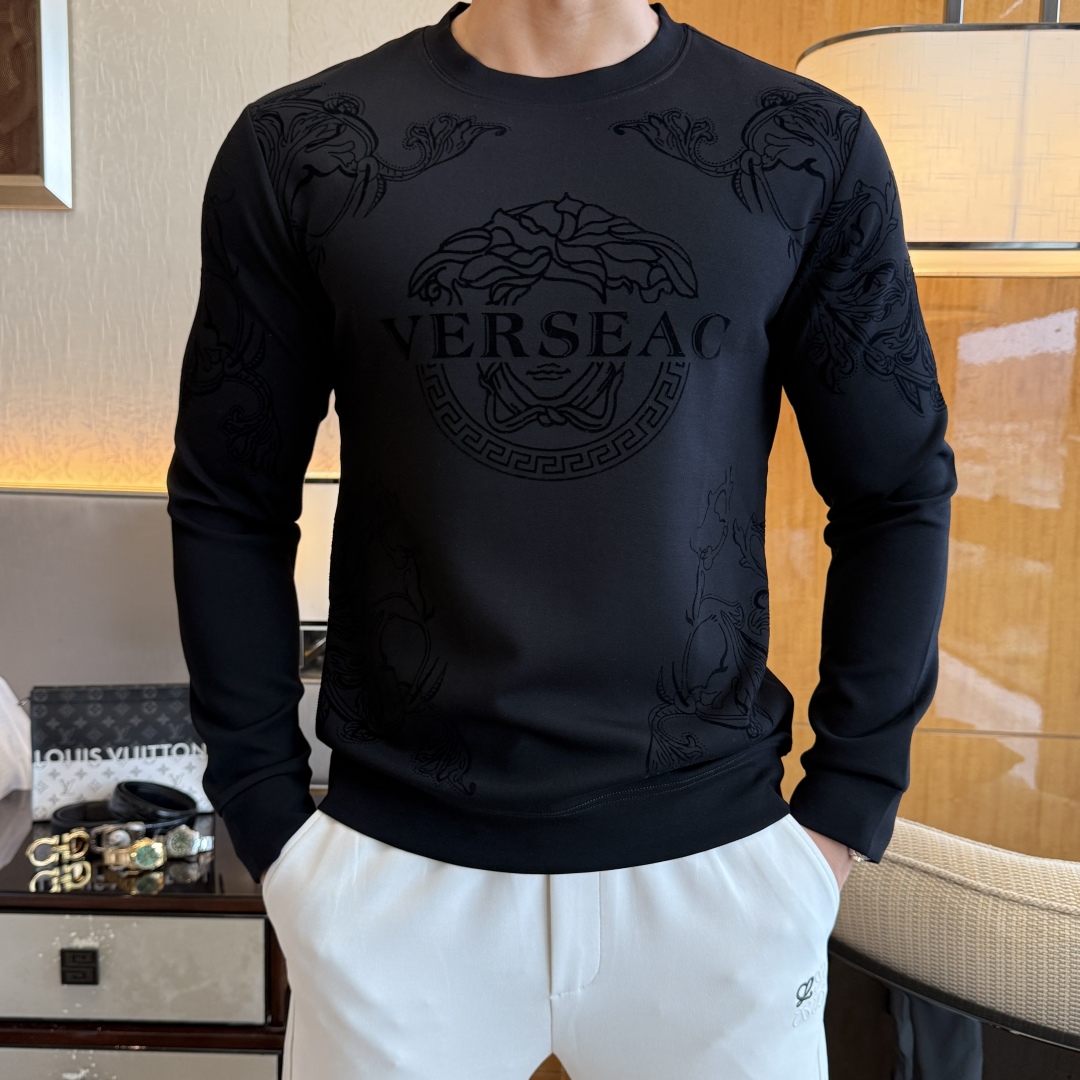 0915 Crewneck Print Sweatshirt