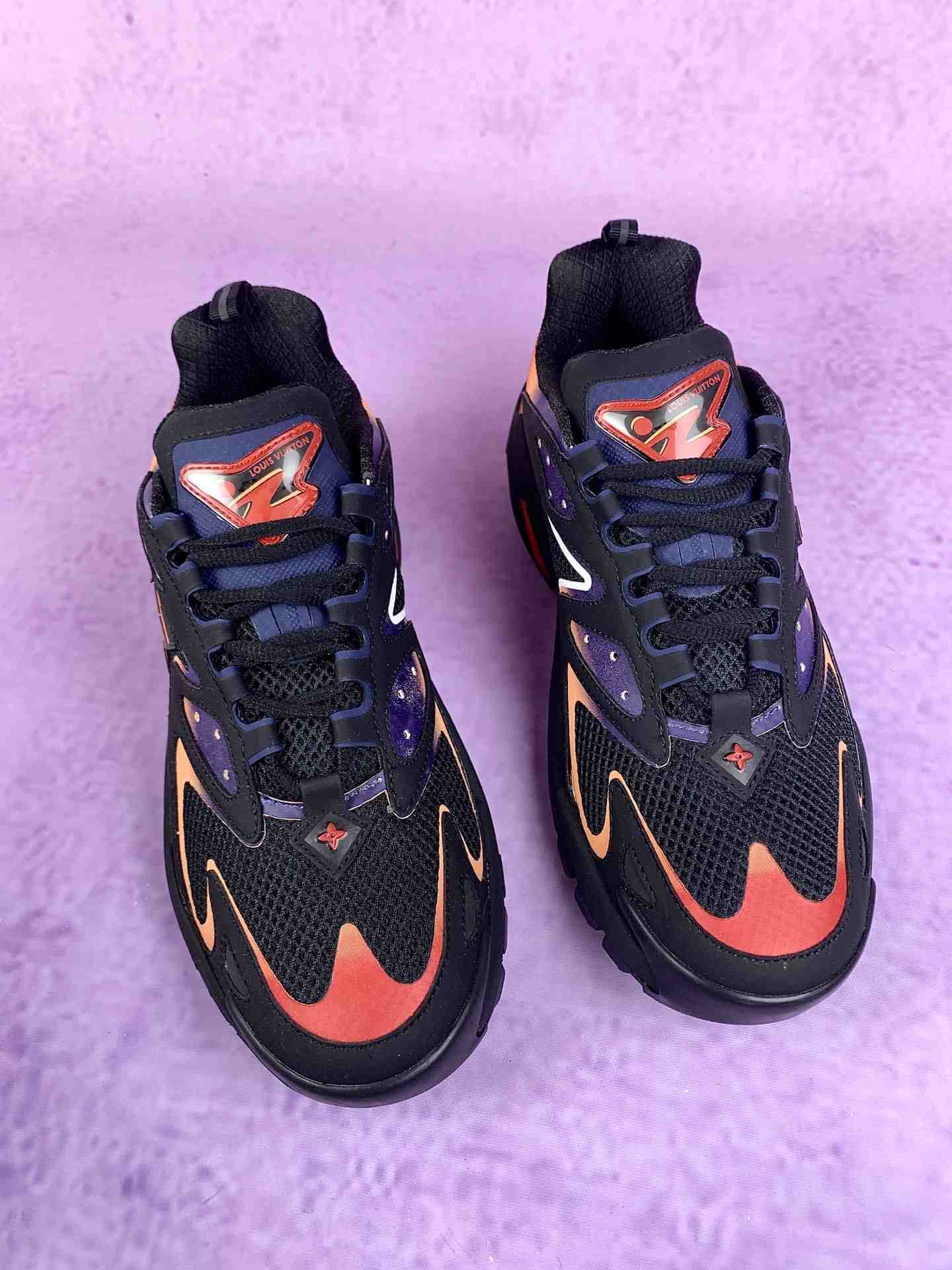 LV Runner Tatic Sneaker