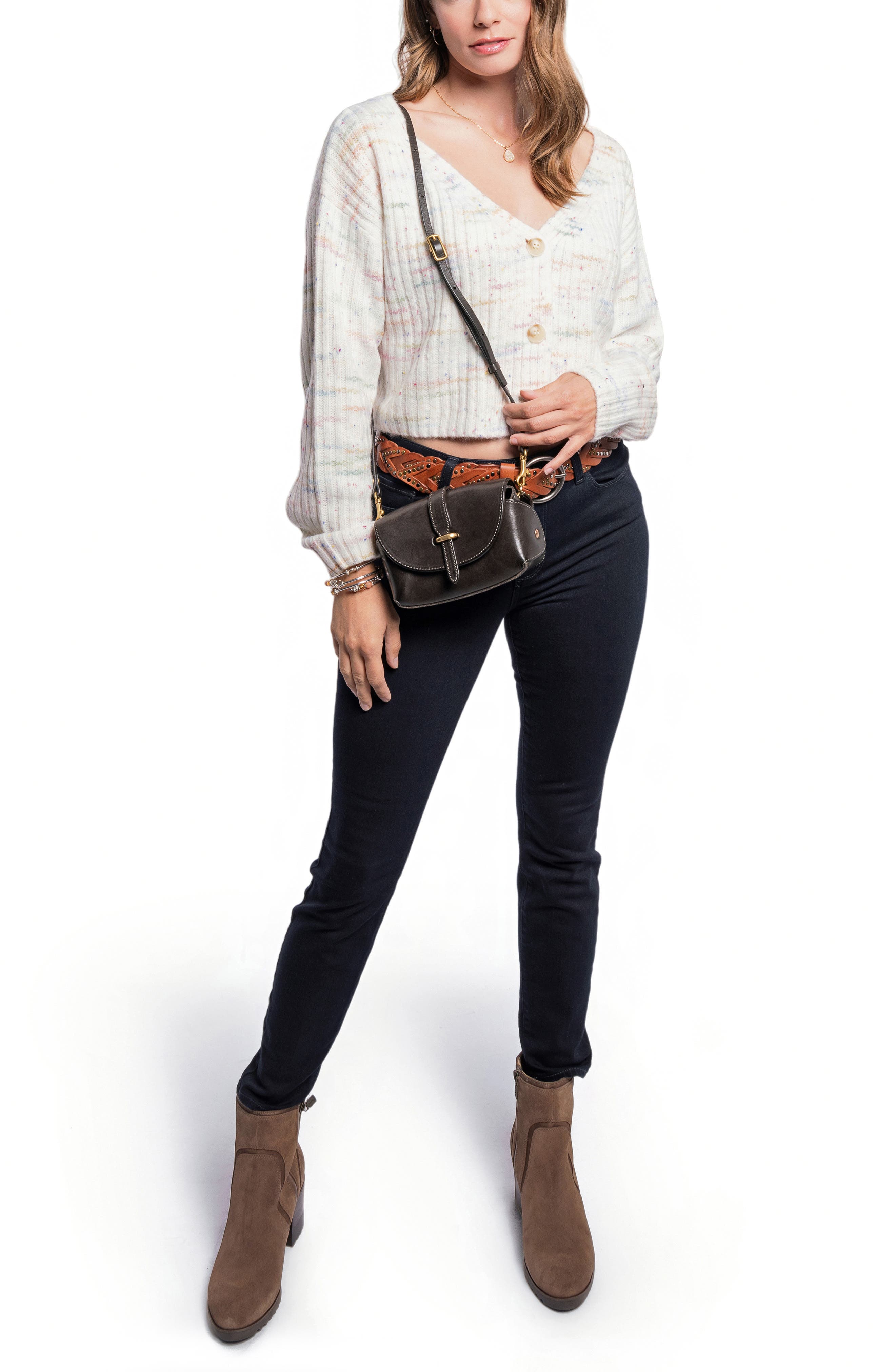 OLD TREND Pamela Leather Crossbody Bag