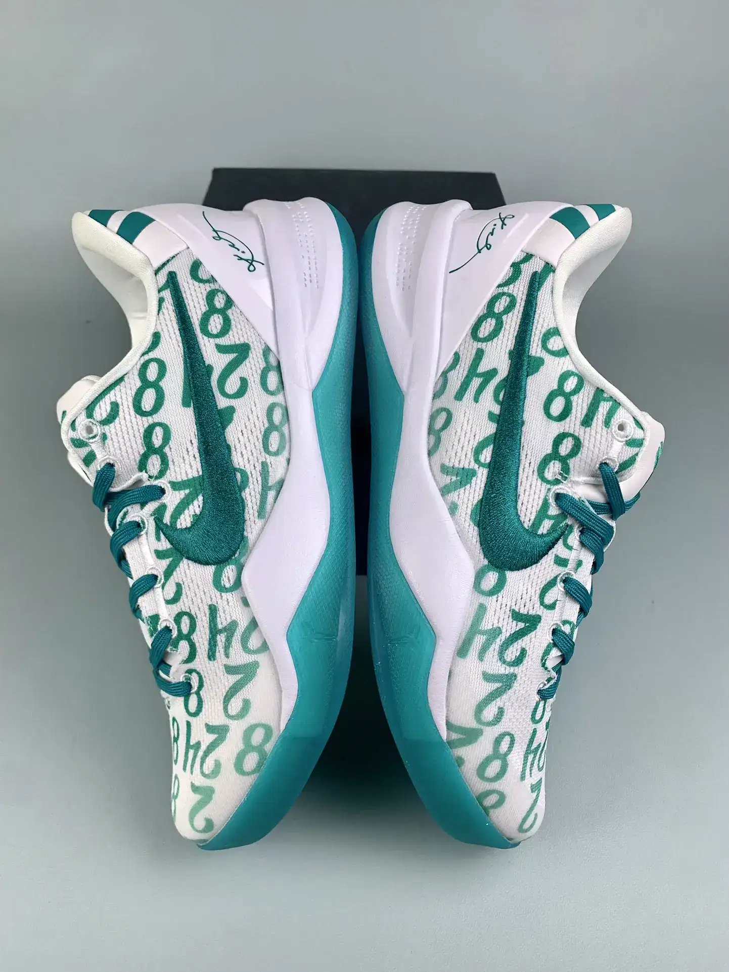 Kobe 8 Protro “Radiant Emerald” Basketball Shoes product photo from LabelPicks