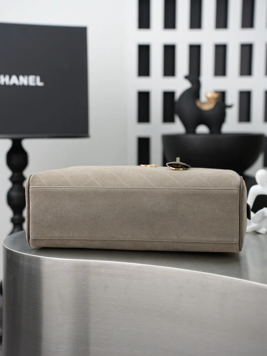 Chanel Smooth Leather Top Handle Bag product photo from LabelPicks