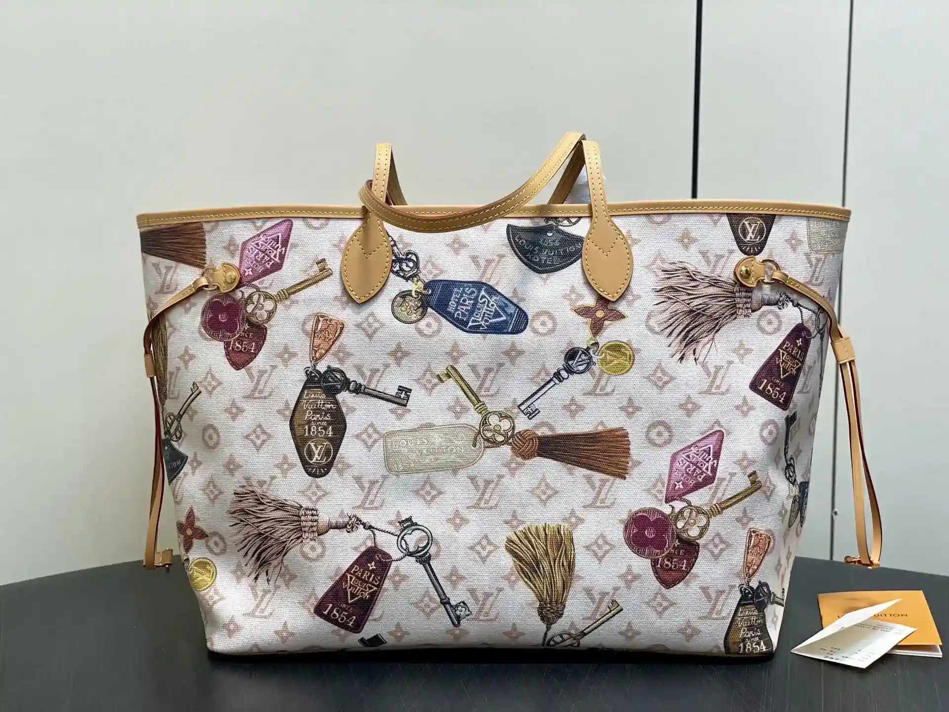 Louis Vuitton Monogram Canvas Neverfull Tote Bag product photo from LabelPicks