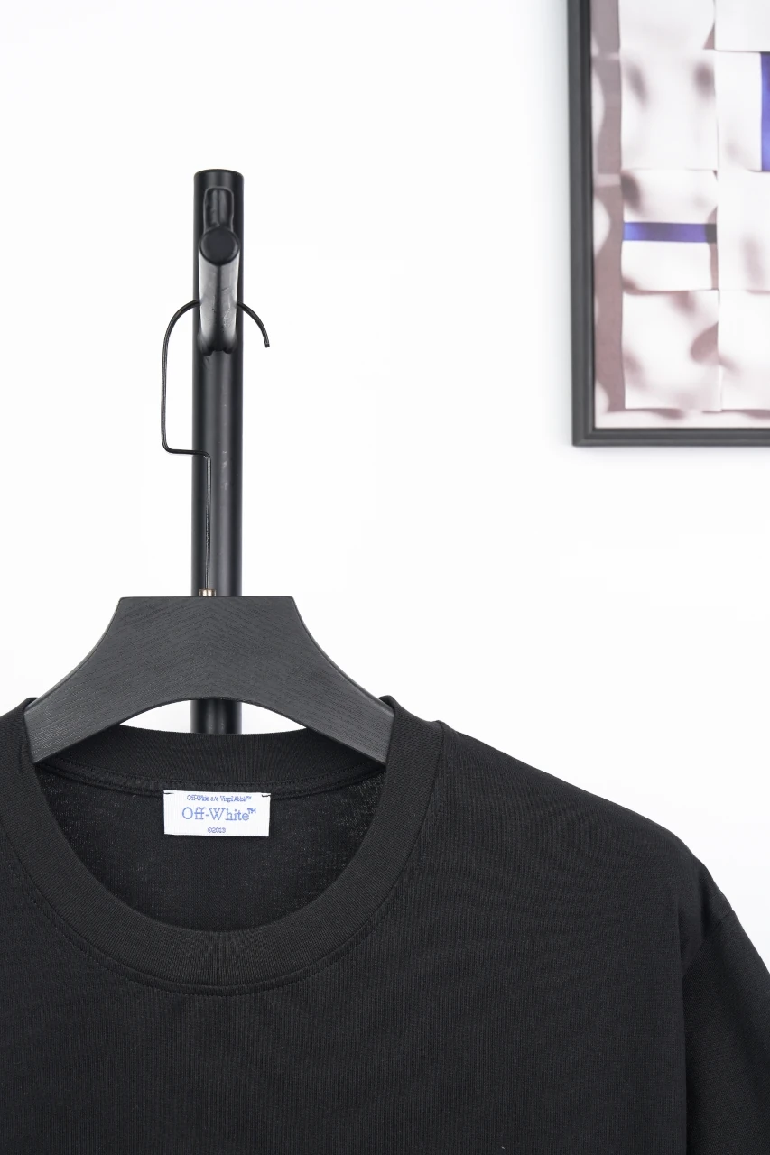 Off-White Black Pink Purple Spray Arrow T-Shirt product photo from LabelPicks