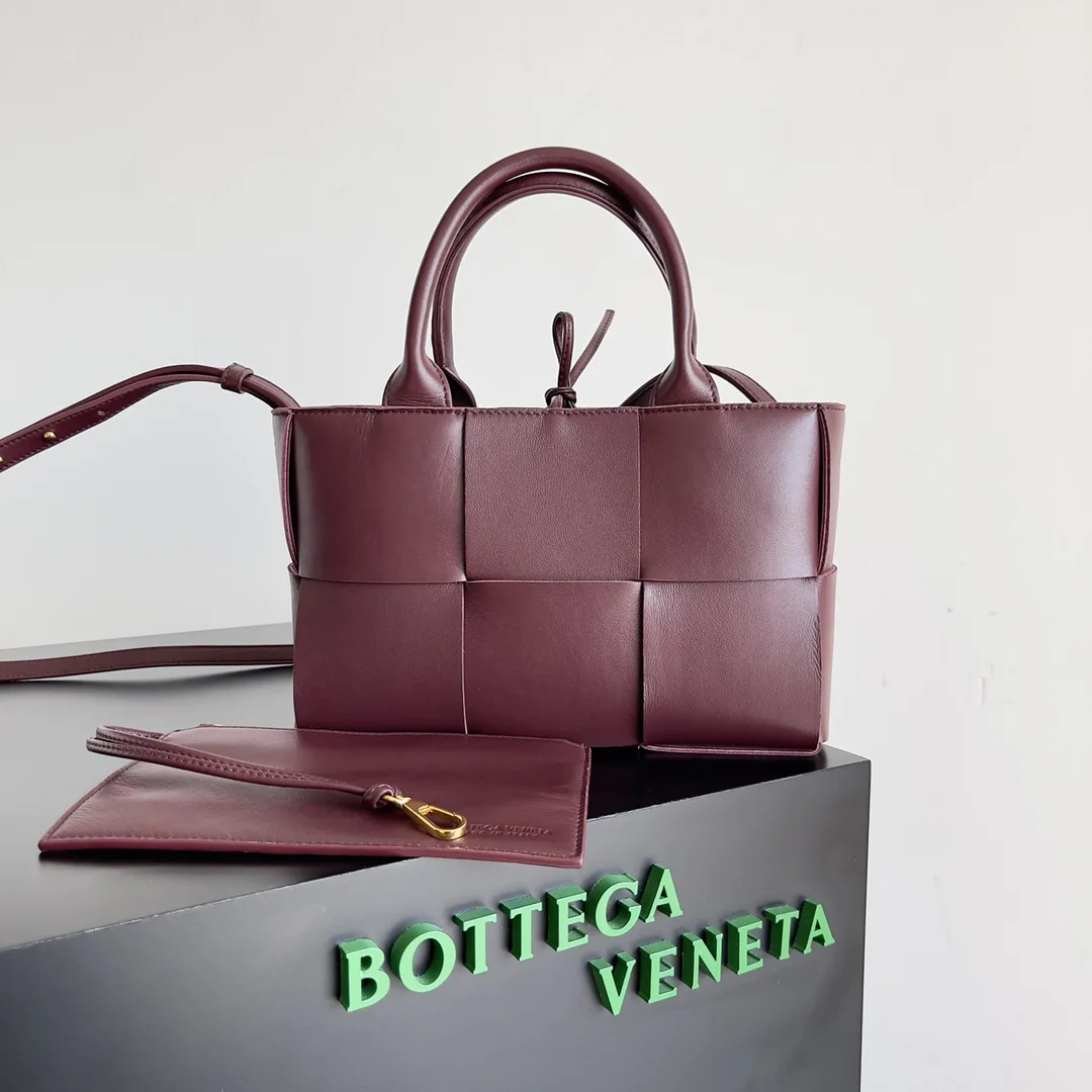 Bottega Veneta Grained Leather Tote Bag product photo from LabelPicks