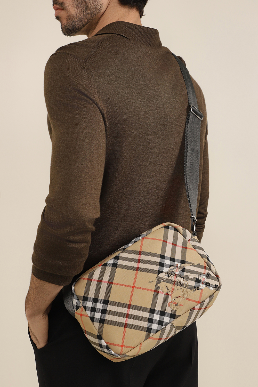BURBERRY תיק קרוסבודי