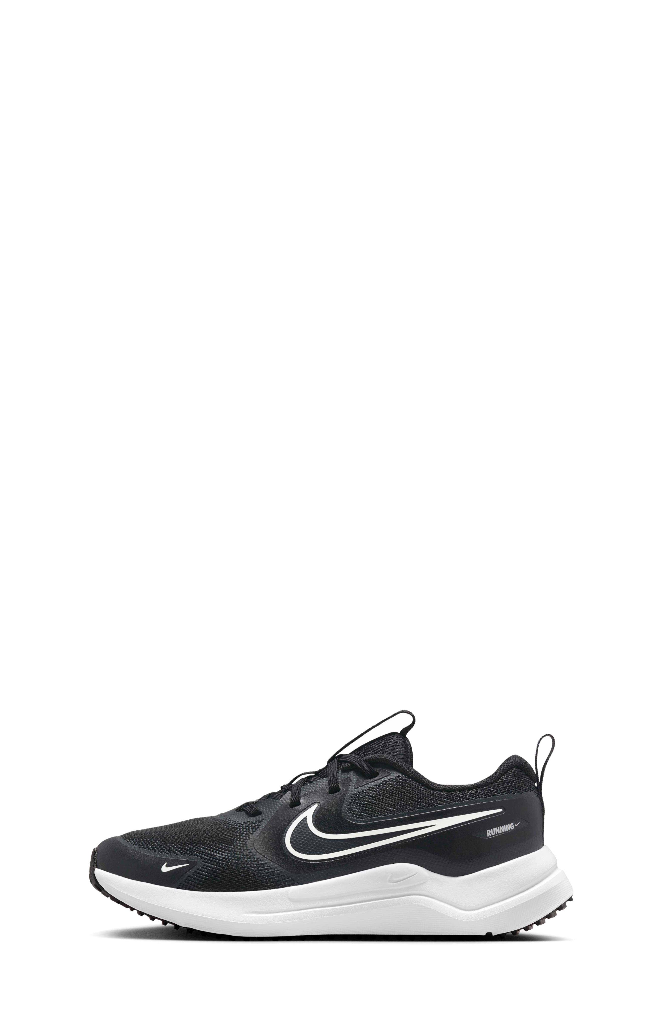 Nike Cosmic Runner Running Shoe