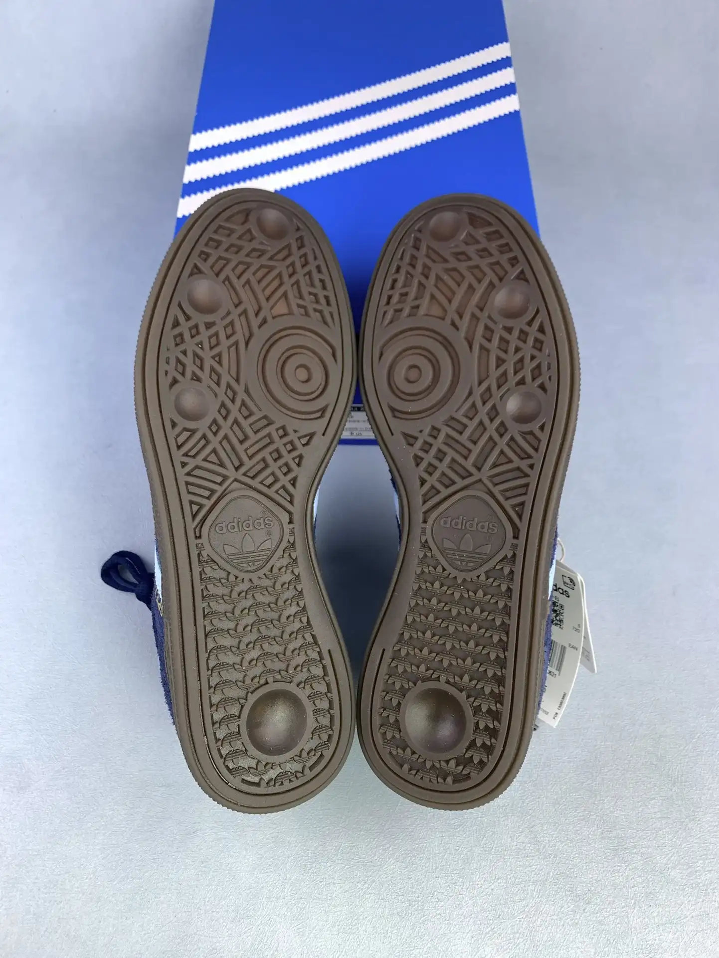 adidas Handball Spezial Collegiate Navy Shoes product photo from LabelPicks