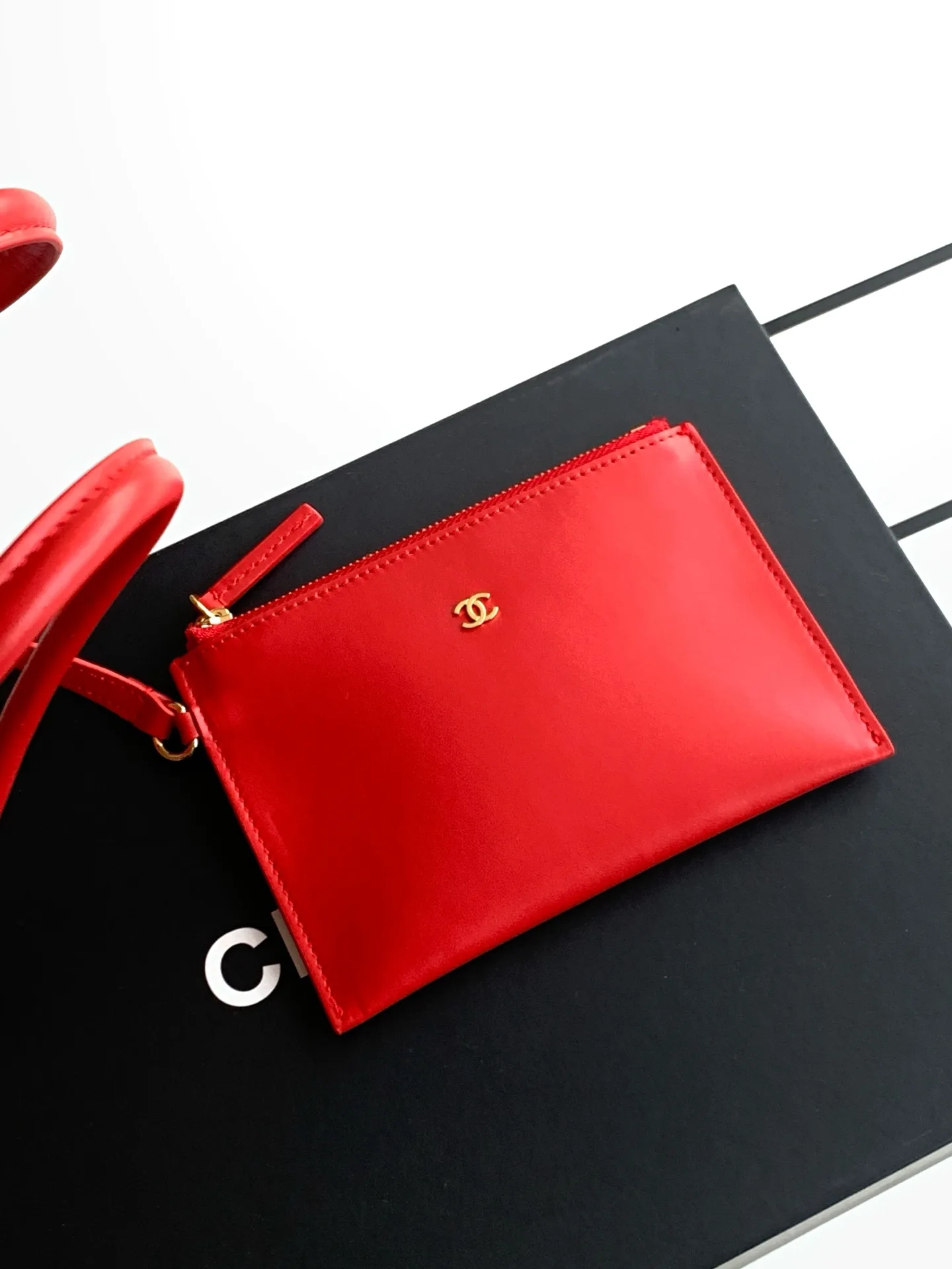 Chanel Red Tote Bag product photo from LabelPicks