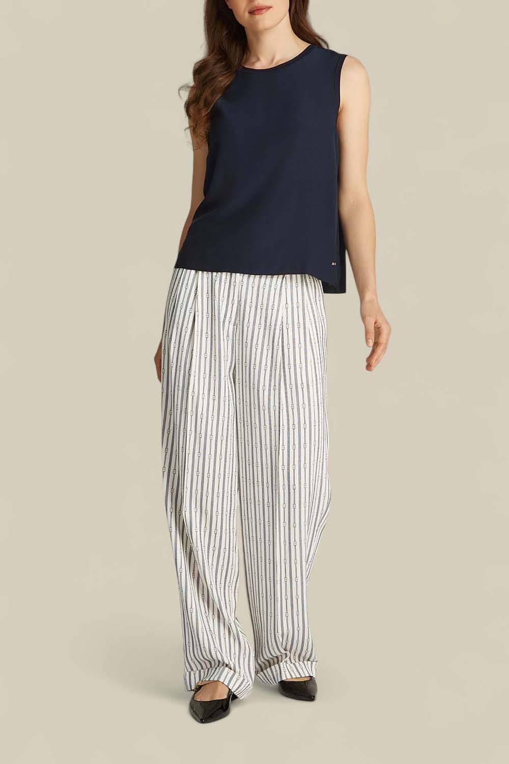 TOMMY HILFIGER מכנסיים משוחררים