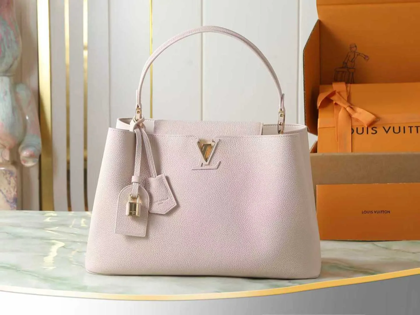 Louis Vuitton Capucines Pink Calfskin Top Handle Bag product photo from LabelPicks
