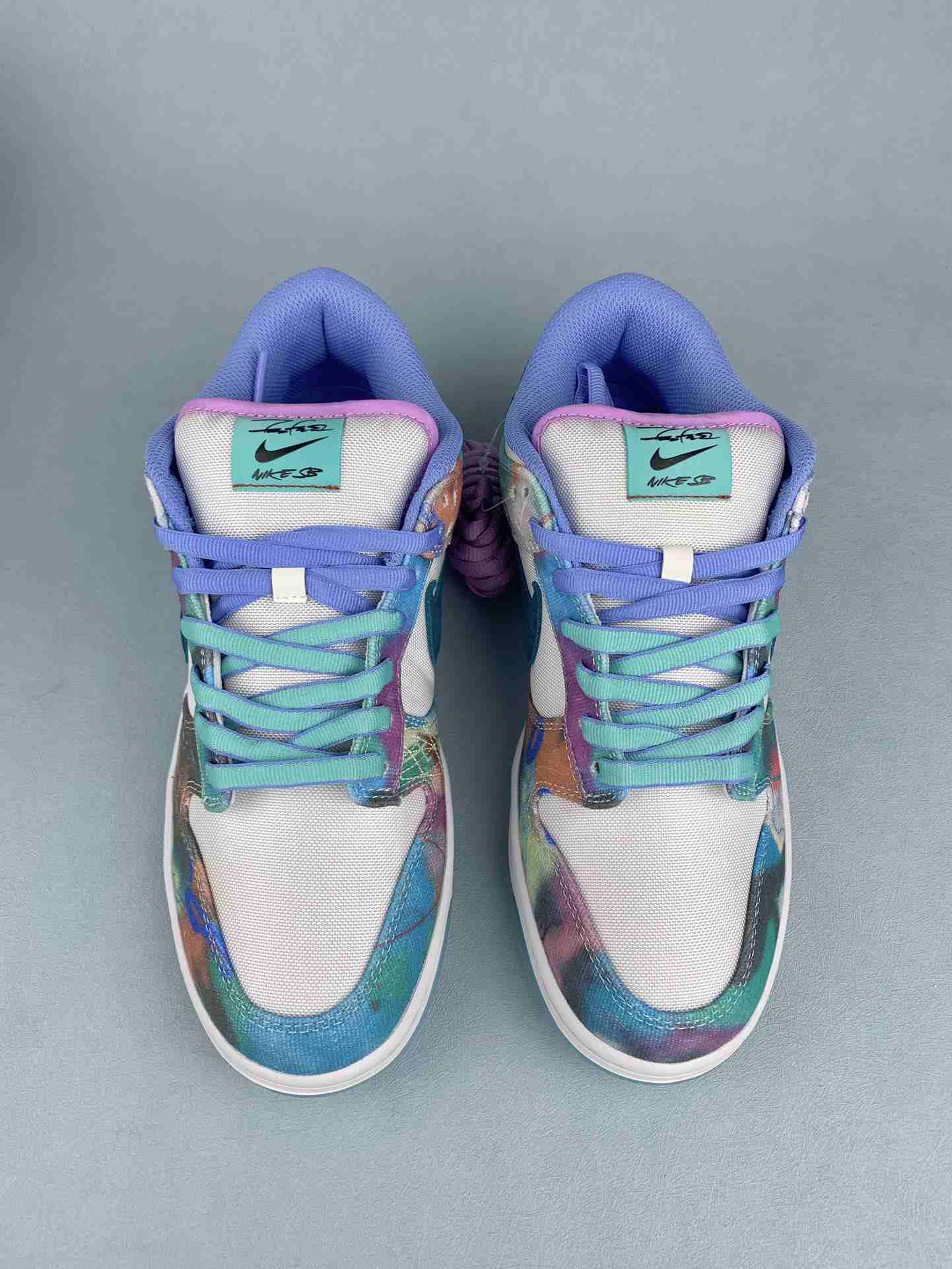 Nike SB Dunk Low x Futura Laboratories 'White and Geode Teal' Shoes