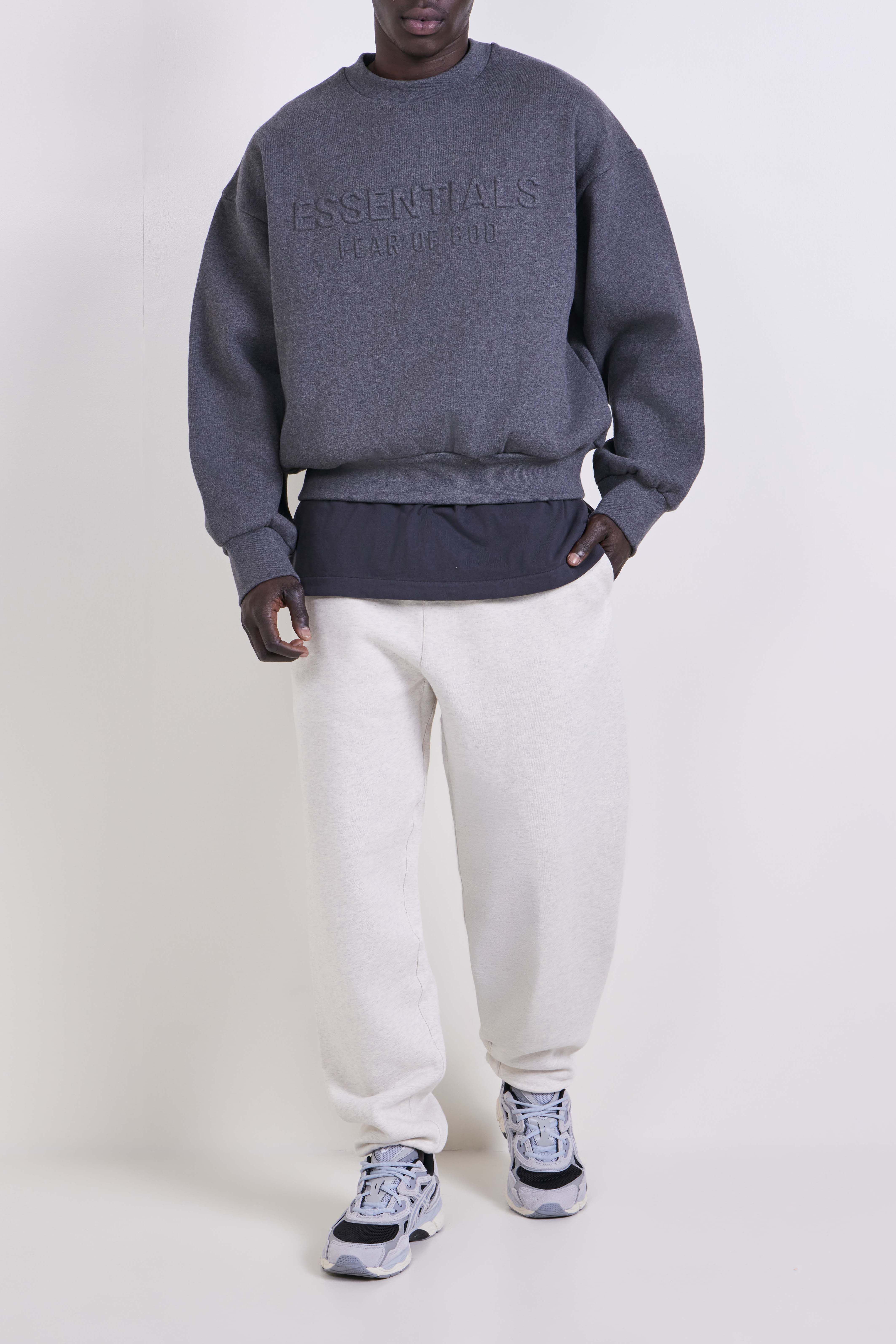 FEAR OF GOD ESSENTIALS סווטשירט