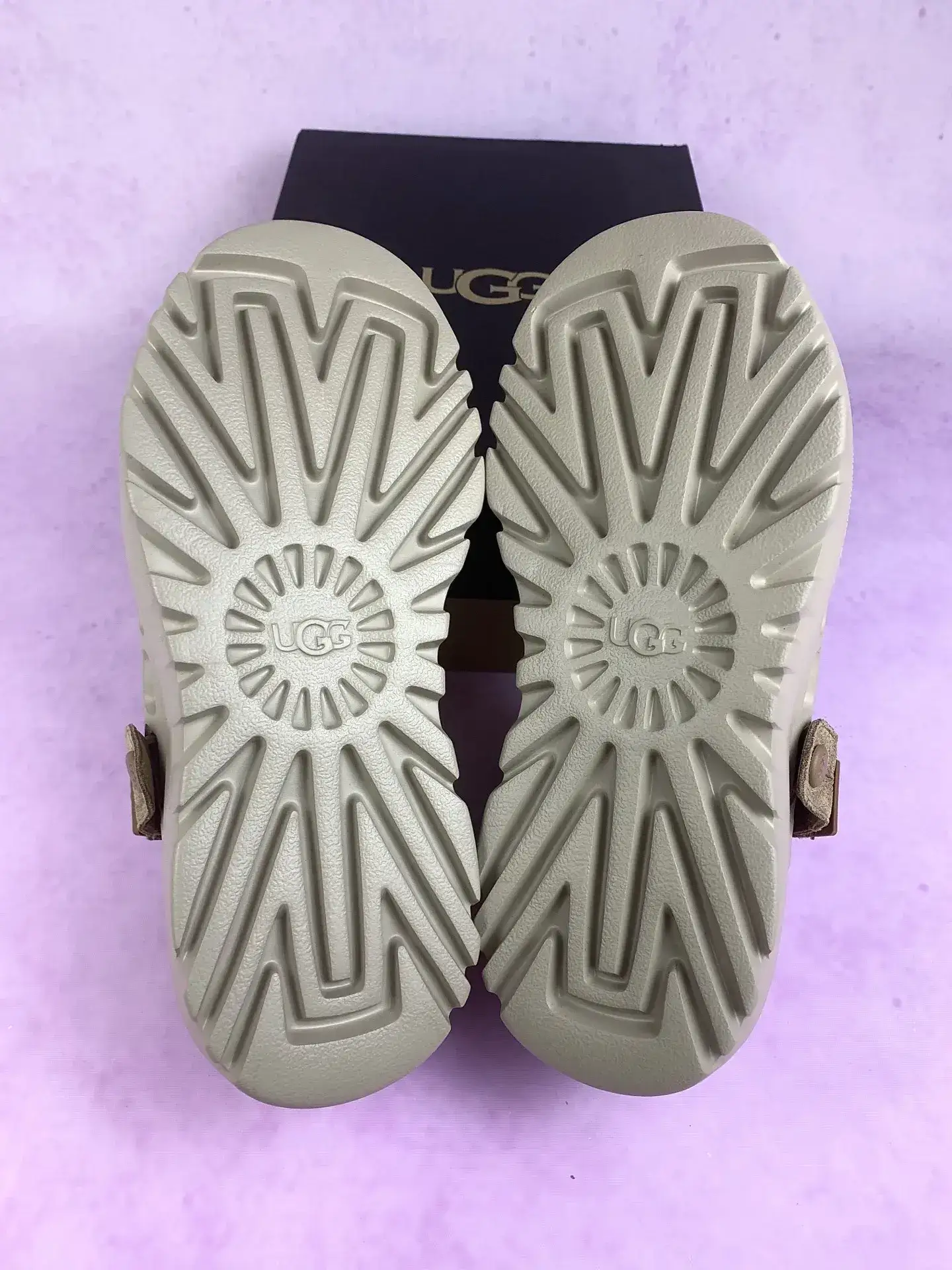 UGG PeakMod Lowcut Shoes product photo from LabelPicks