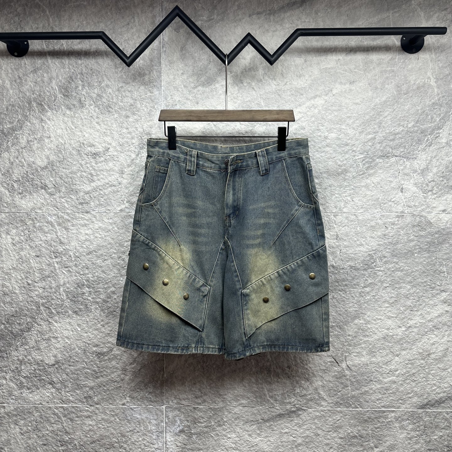 0527 casual loose shorts