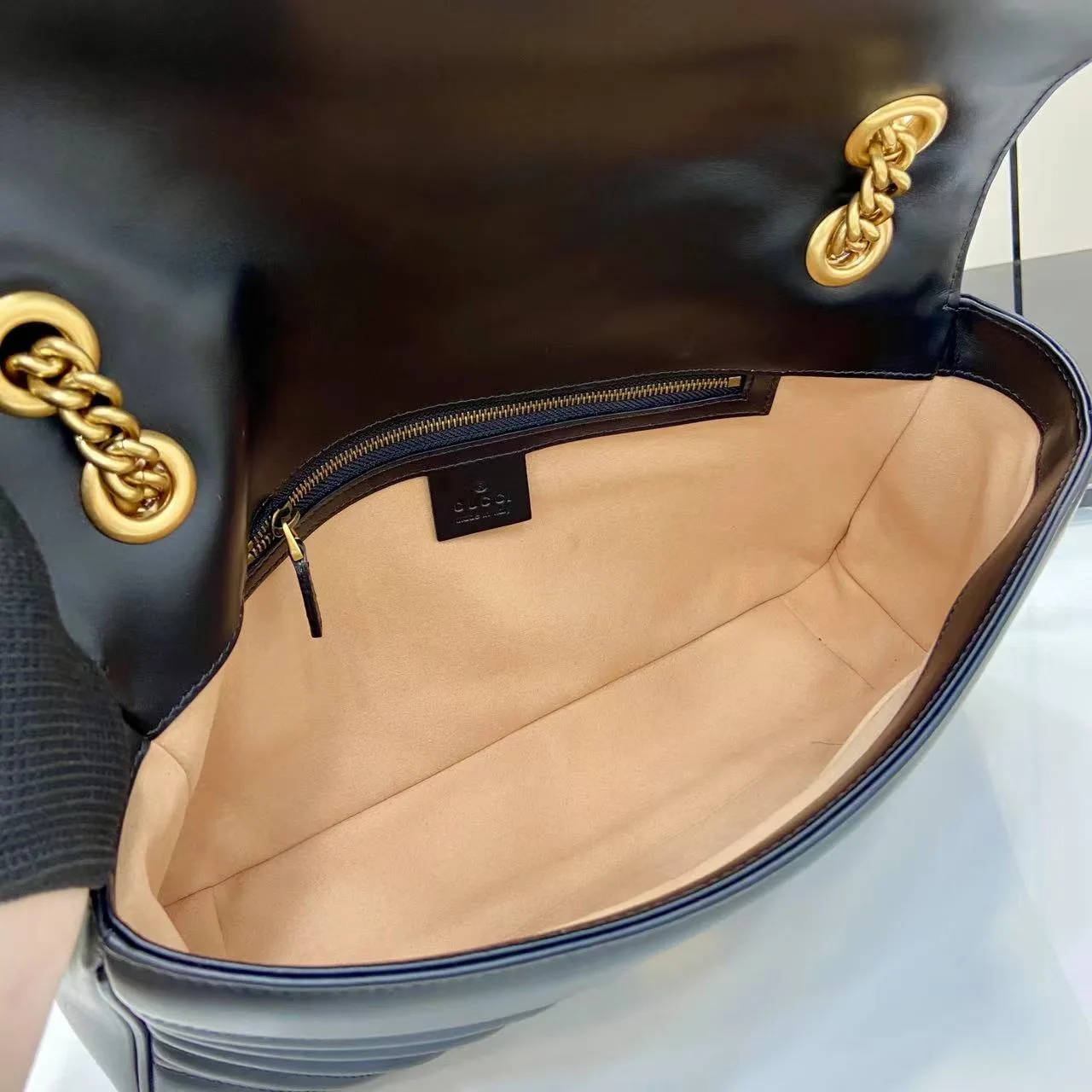 Gucci Black Marmont Crossbody Bag product photo from LabelPicks
