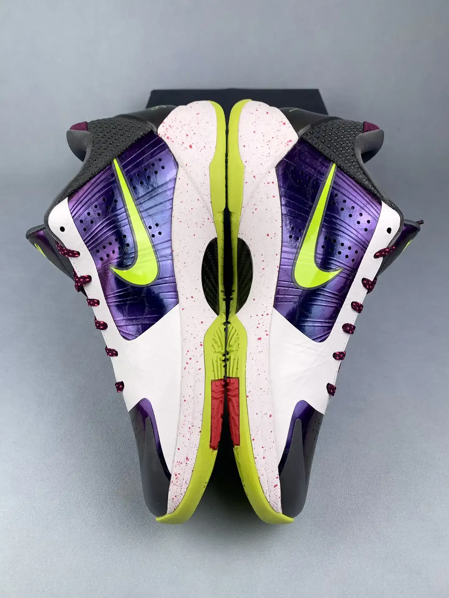 Kobe 5 Protro “Chaos” Basketball Shoes product photo from LabelPicks