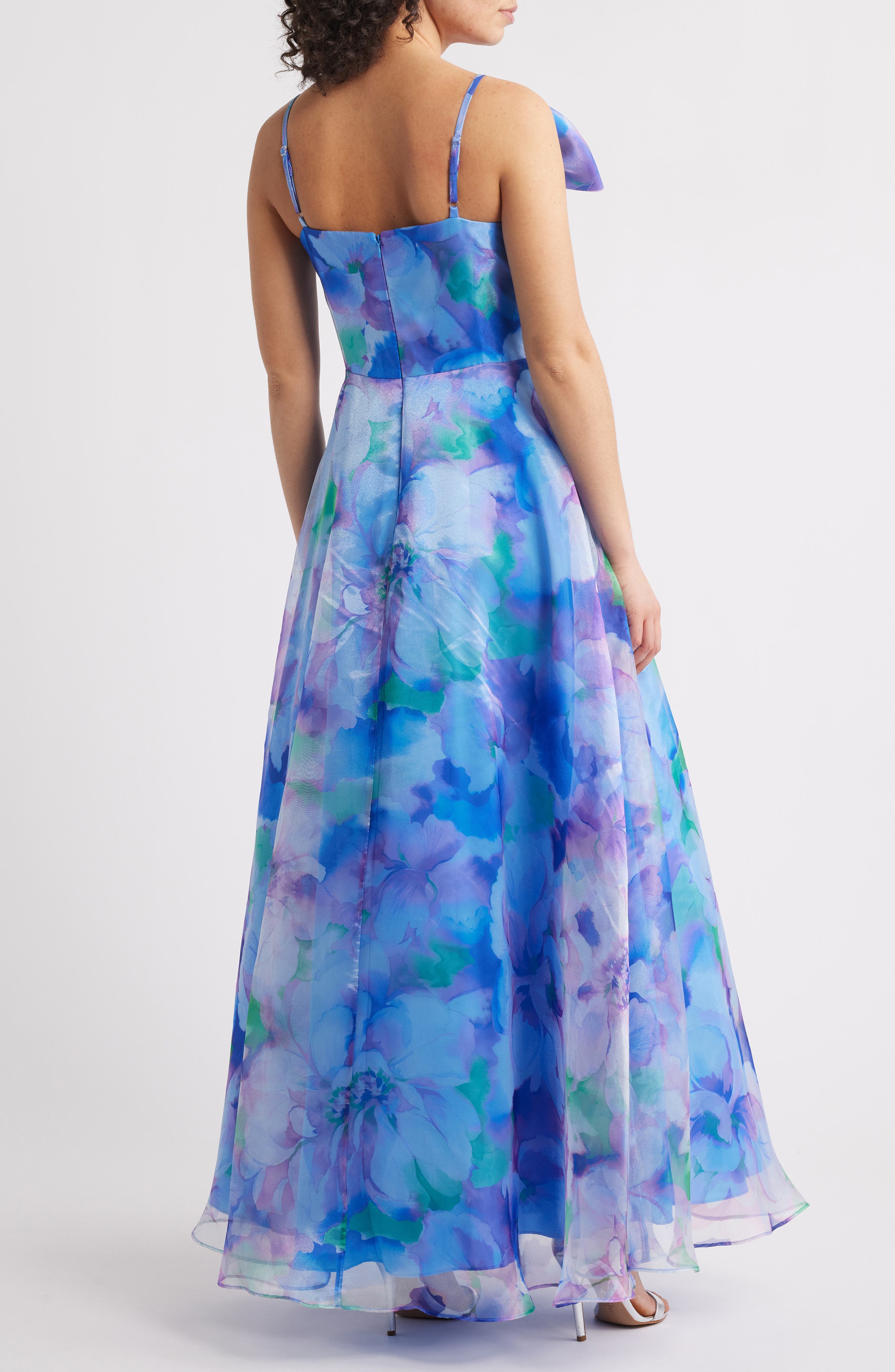 Eliza J Bow Bodice Sleeveless Gown