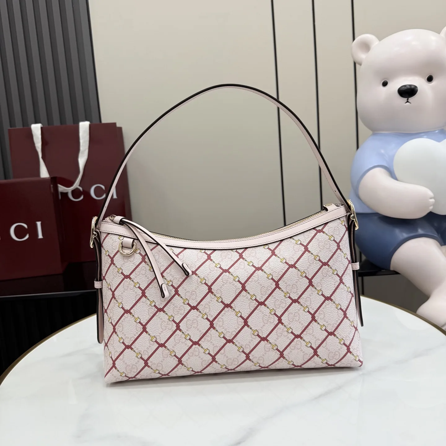 Gucci Pink Shoulder Bag product photo from LabelPicks
