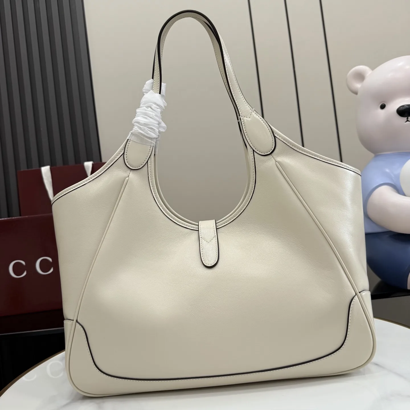 Gucci White Quilted Leather Tote Bag product photo from LabelPicks