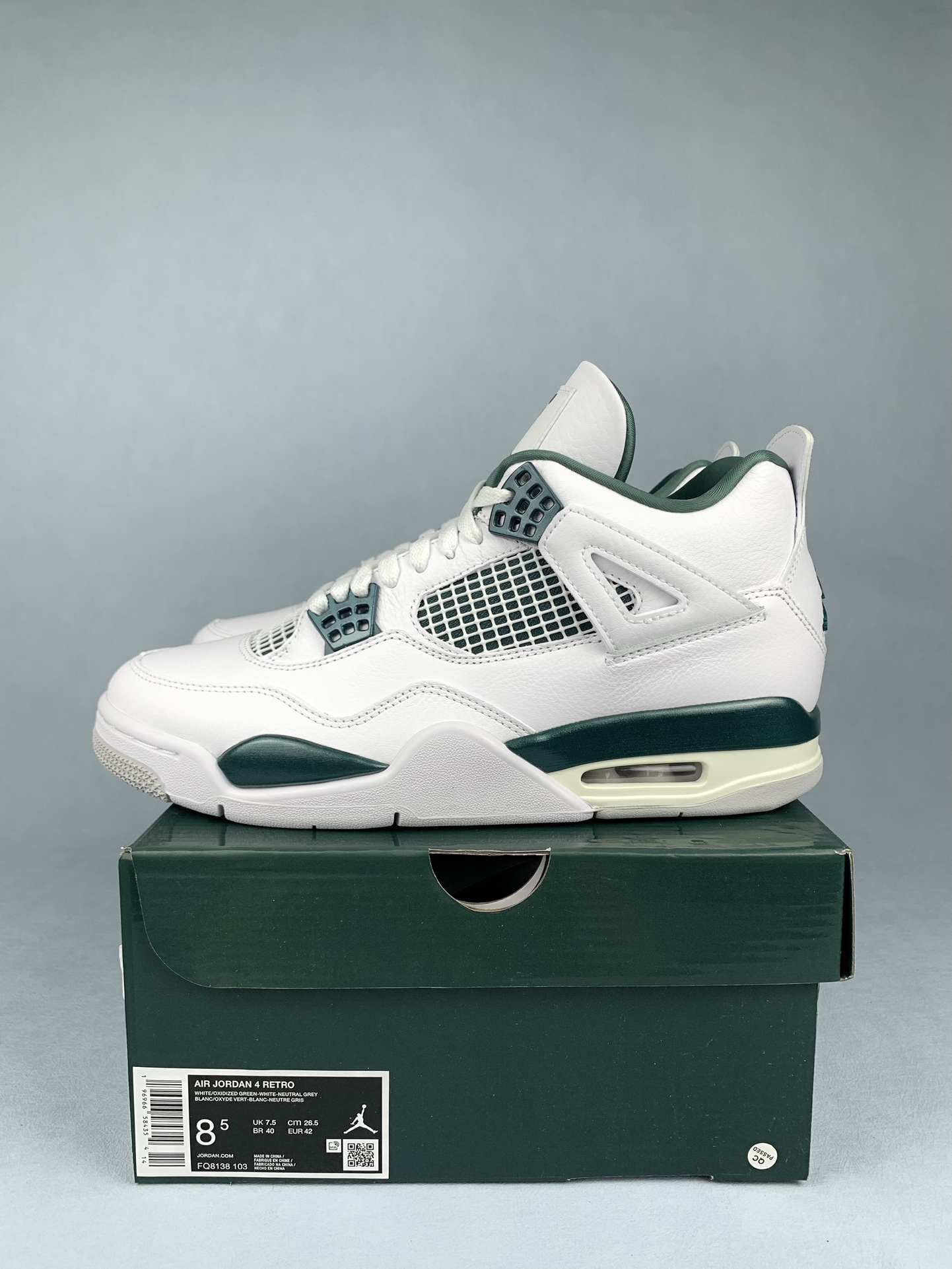 Air Jordan 4 
