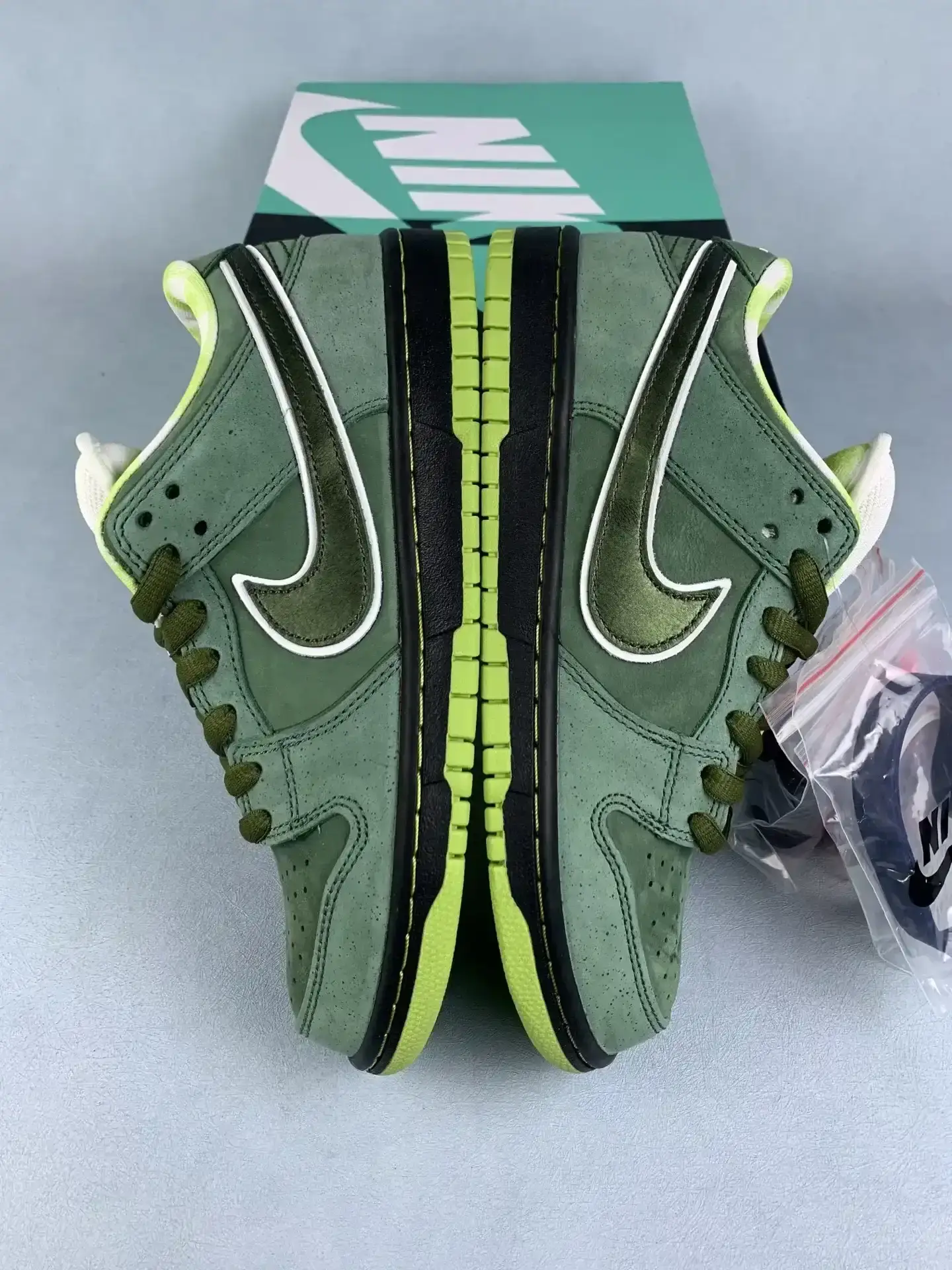 Concepts x Nike SB Dunk Low Pro OG QS “Green Lobster” - Green Stone/Legion Green/Fir product photo from LabelPicks