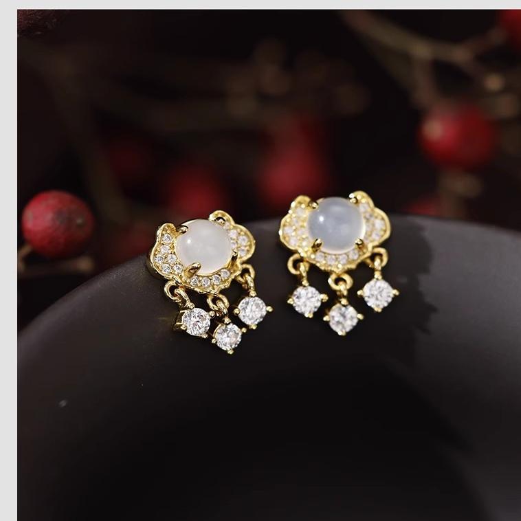 White chalcedony peace lock earrings, retro Chinese-style, versatile and elegant, simple new Chinese-style earrings
