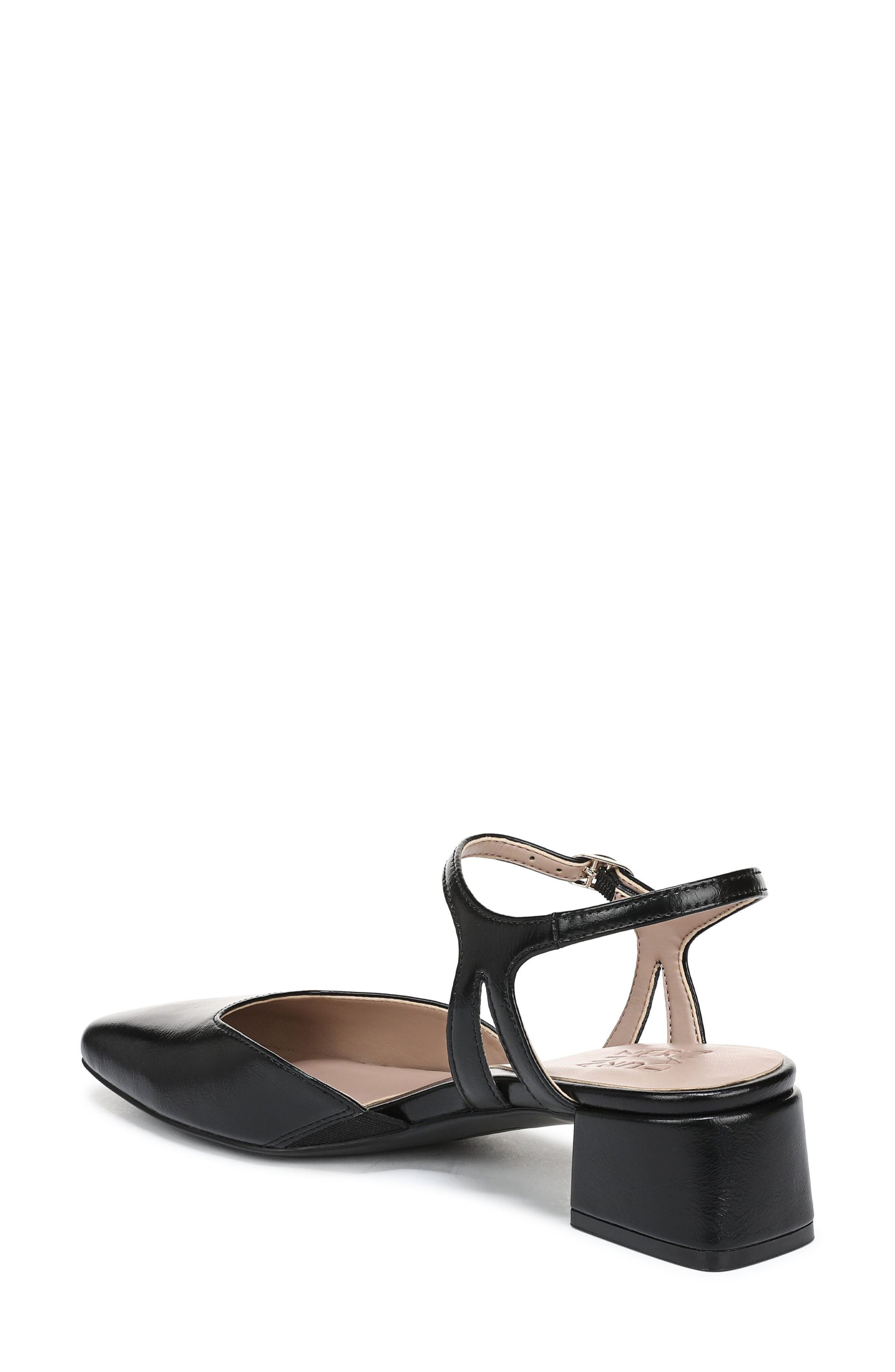 Naturalizer Hattie Pump