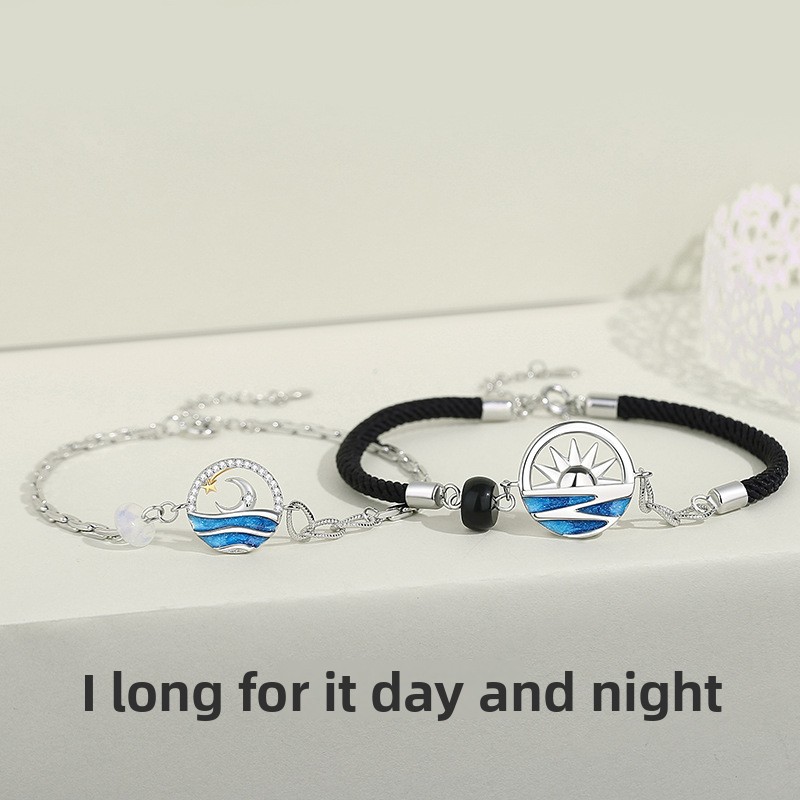 Original design, a couple's bracelet featuring a unique silver and enamel drip-glue embellishment, perfect as a gift for the Qixi Festival or Valentine's Day