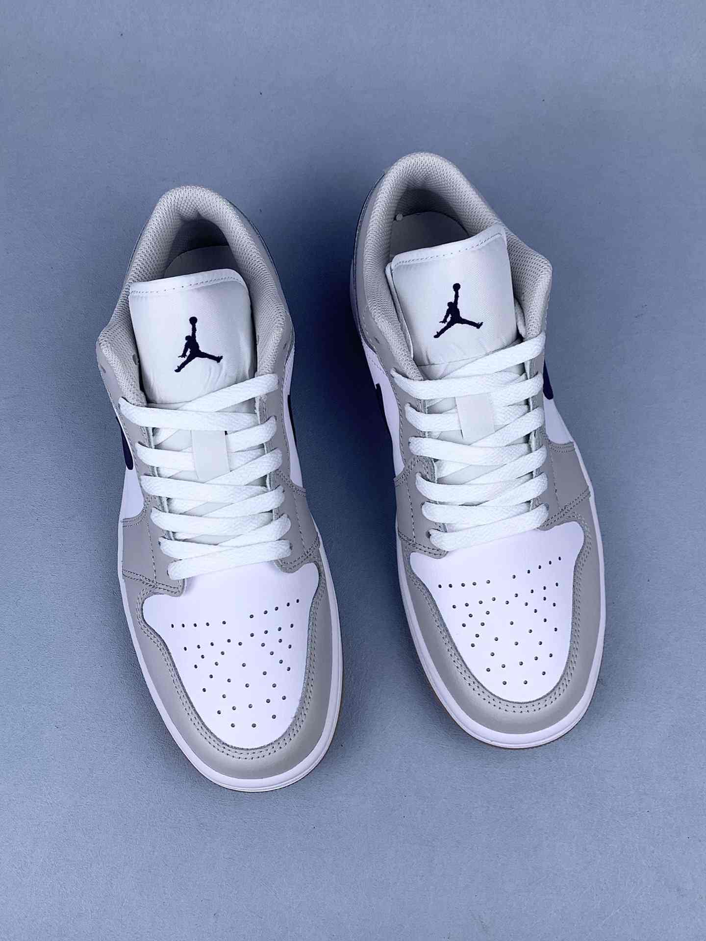 Air Jordan 1 Low Shoes