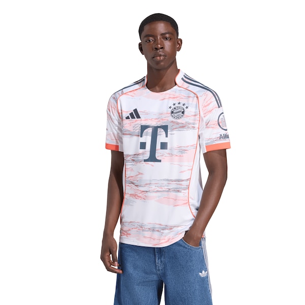 Bayern Munich adidas 2025/26 Away Replica Jersey - White/Red