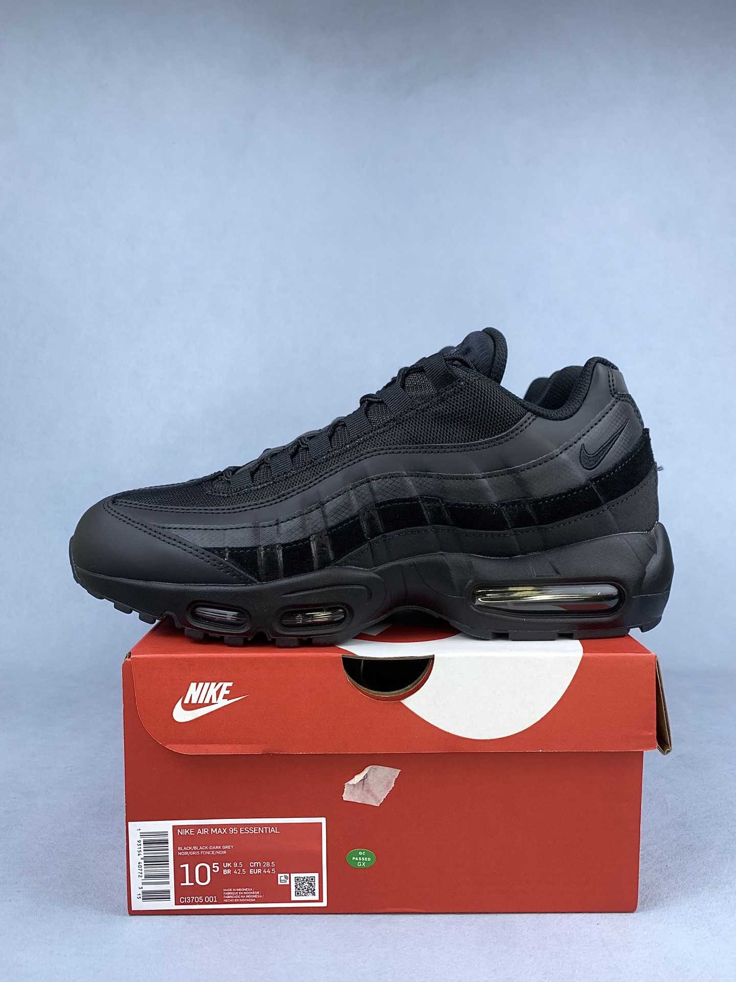 Nike Air Max 95 Essential Shoes