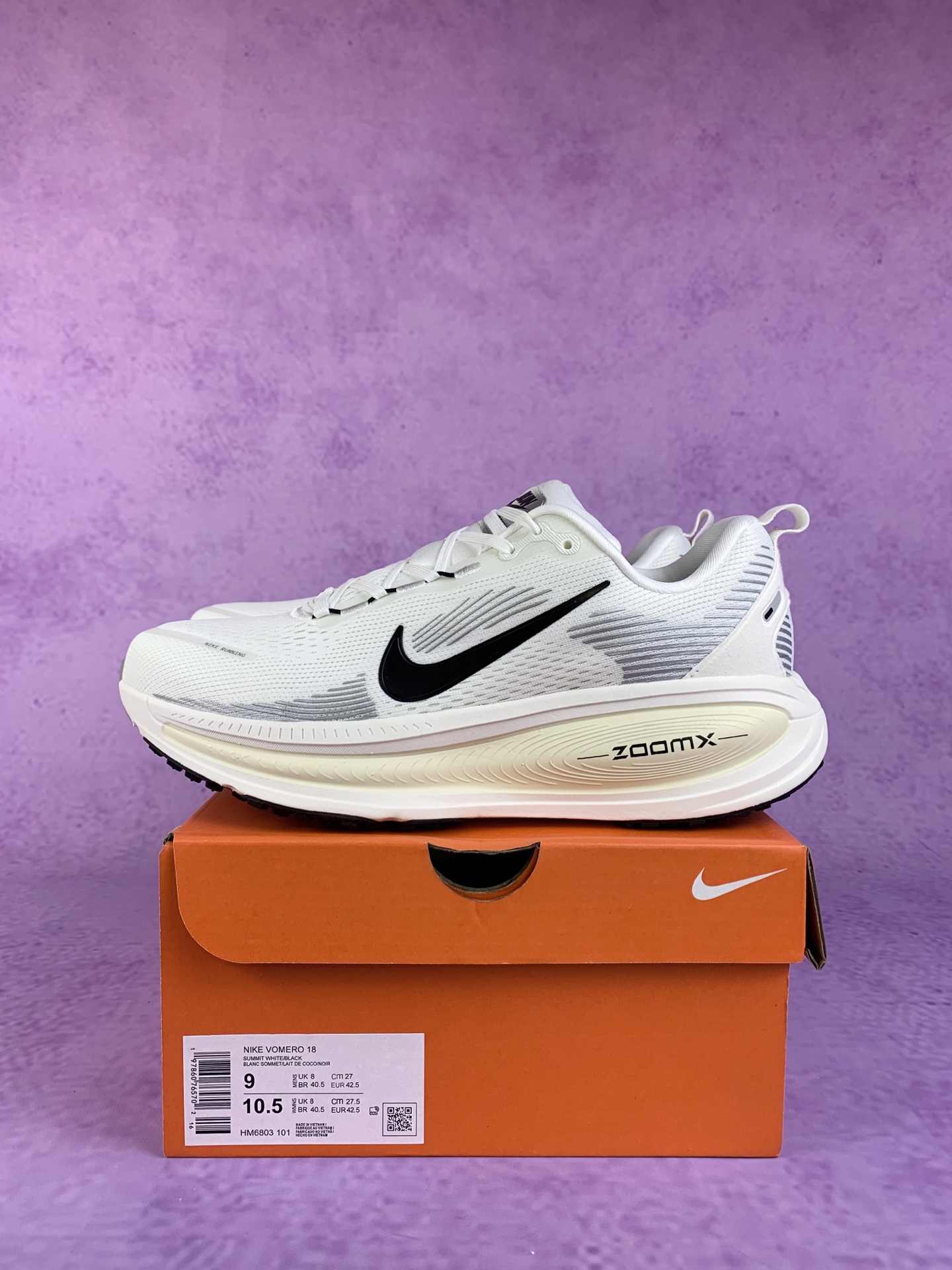 Nike Vomero 18 Shoes