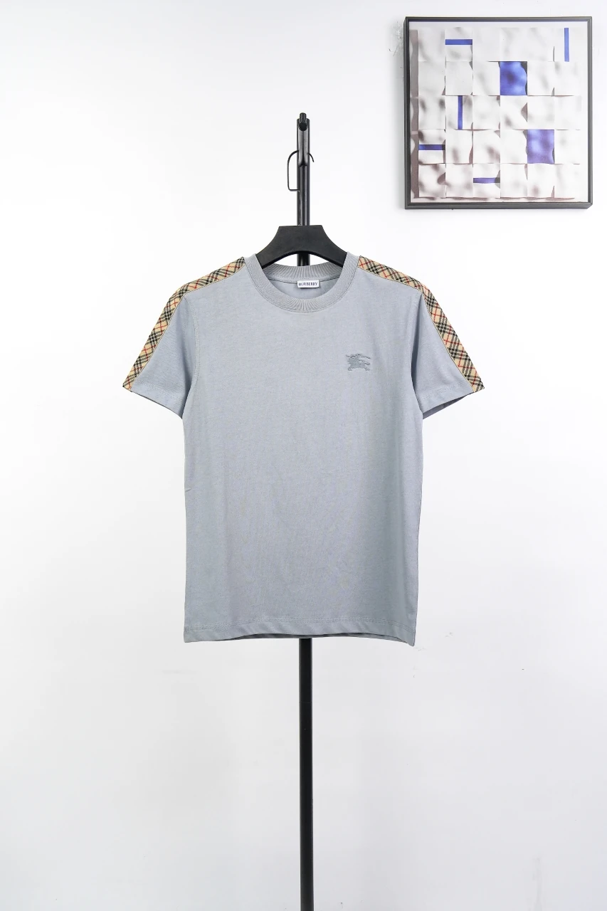 Burberry Light Grey Check Shoulder Equestrian Knight Cotton T-Shirt product photo from LabelPicks
