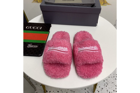 Balenciaga Furry Slide