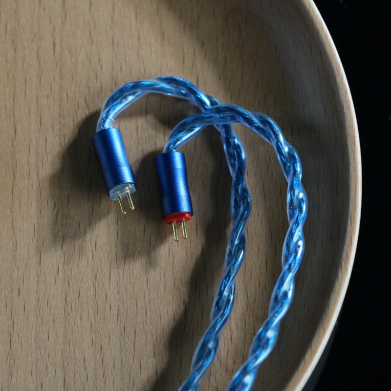 Headphones and headphone cables