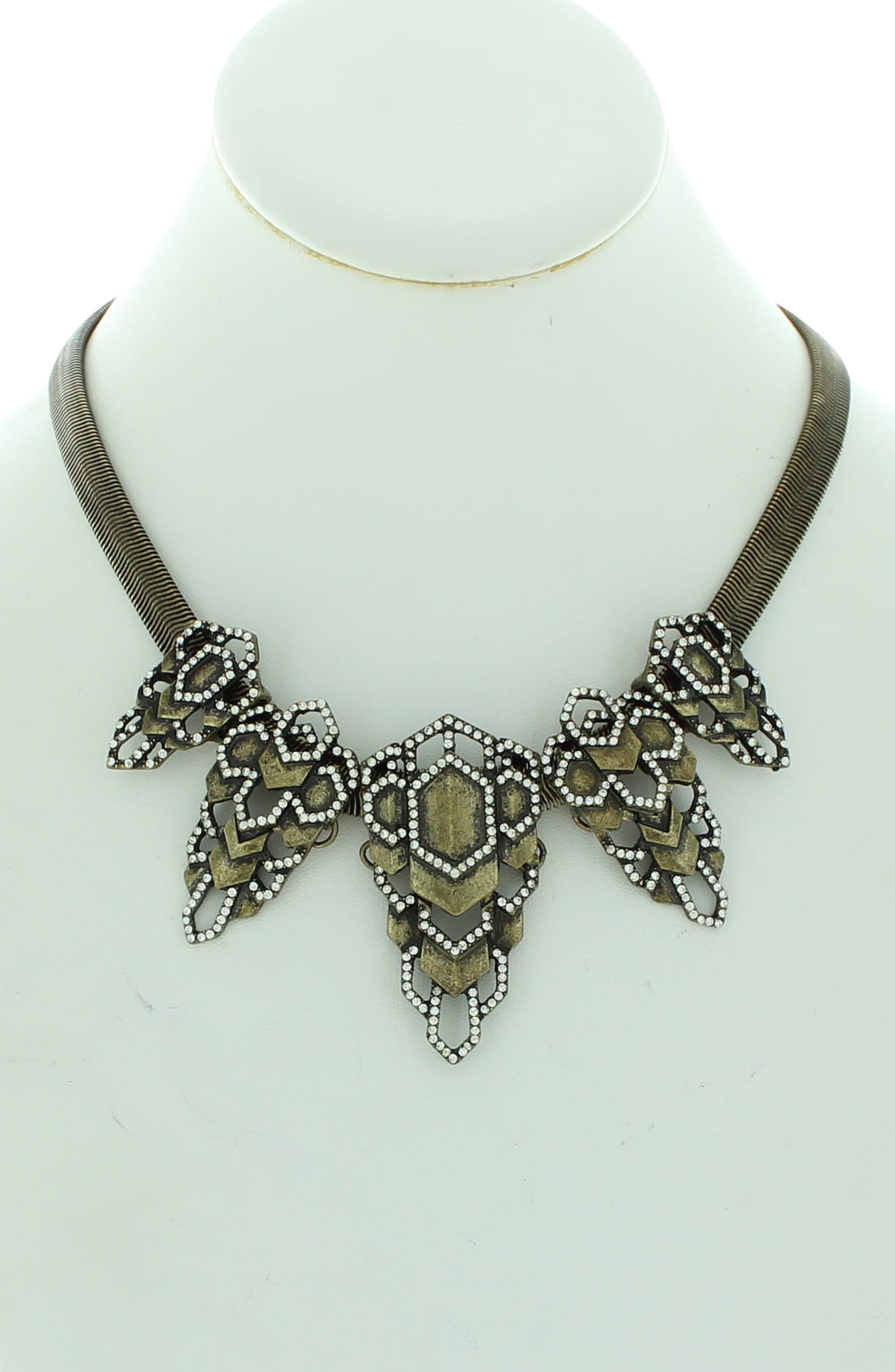 OLIVIA WELLES Azra Pendant Necklace