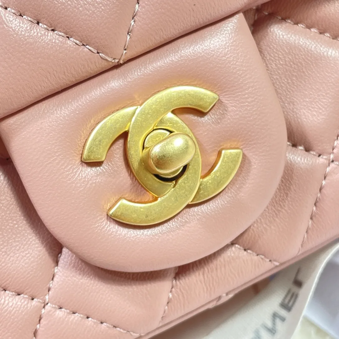 Chanel Pink Shoulder Bag product photo from LabelPicks