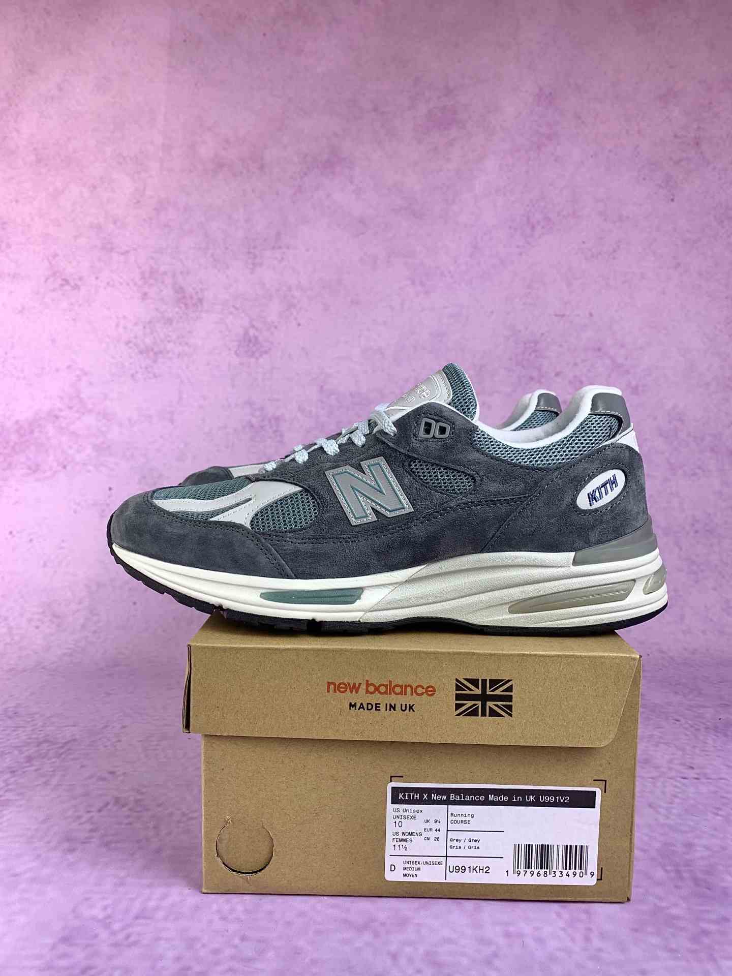 New Balance 991v2 Shoes