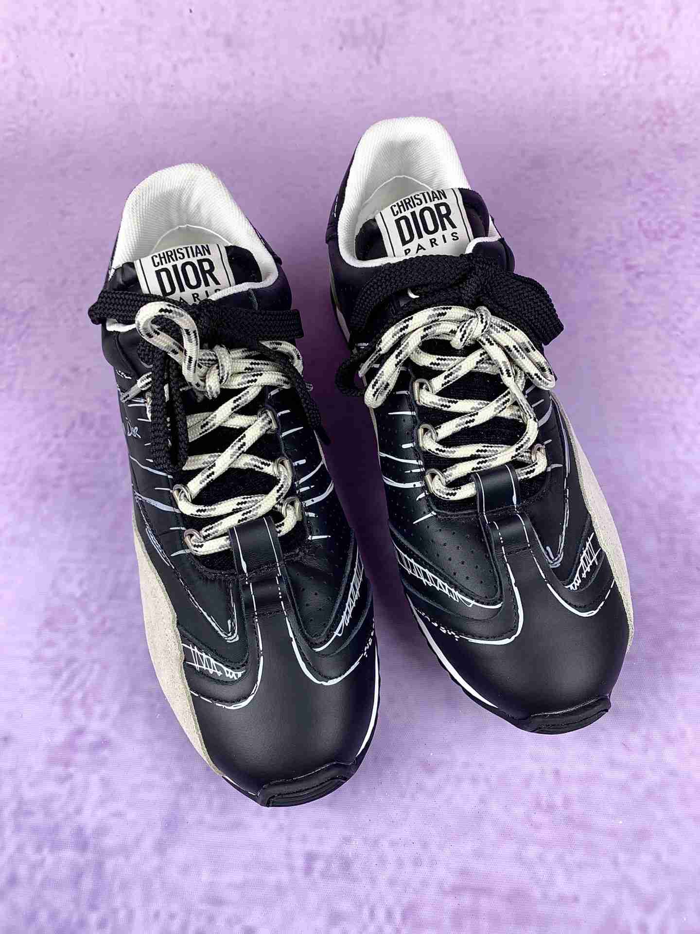D-Sketch Sneaker