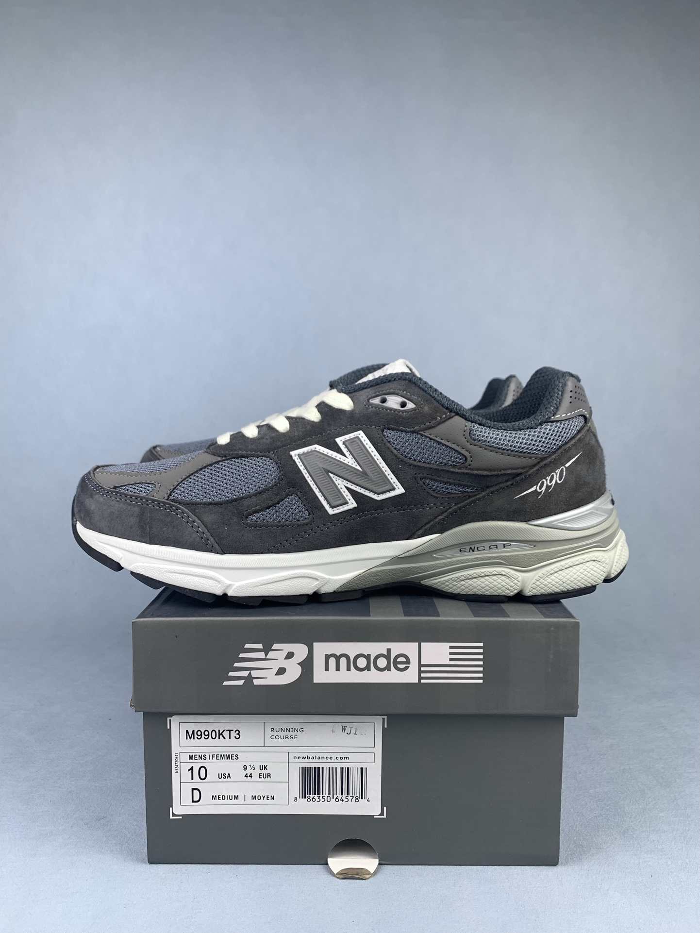 New Balance 990v3 Shoes
