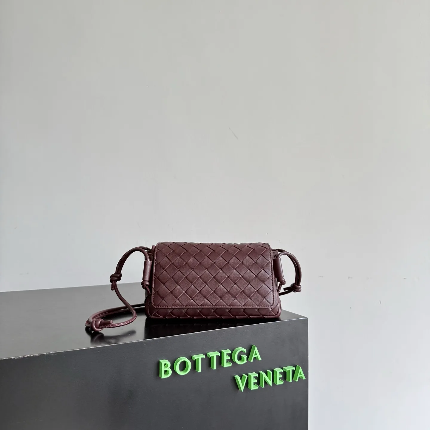 Bottega Veneta Notturno Clutch product photo from LabelPicks
