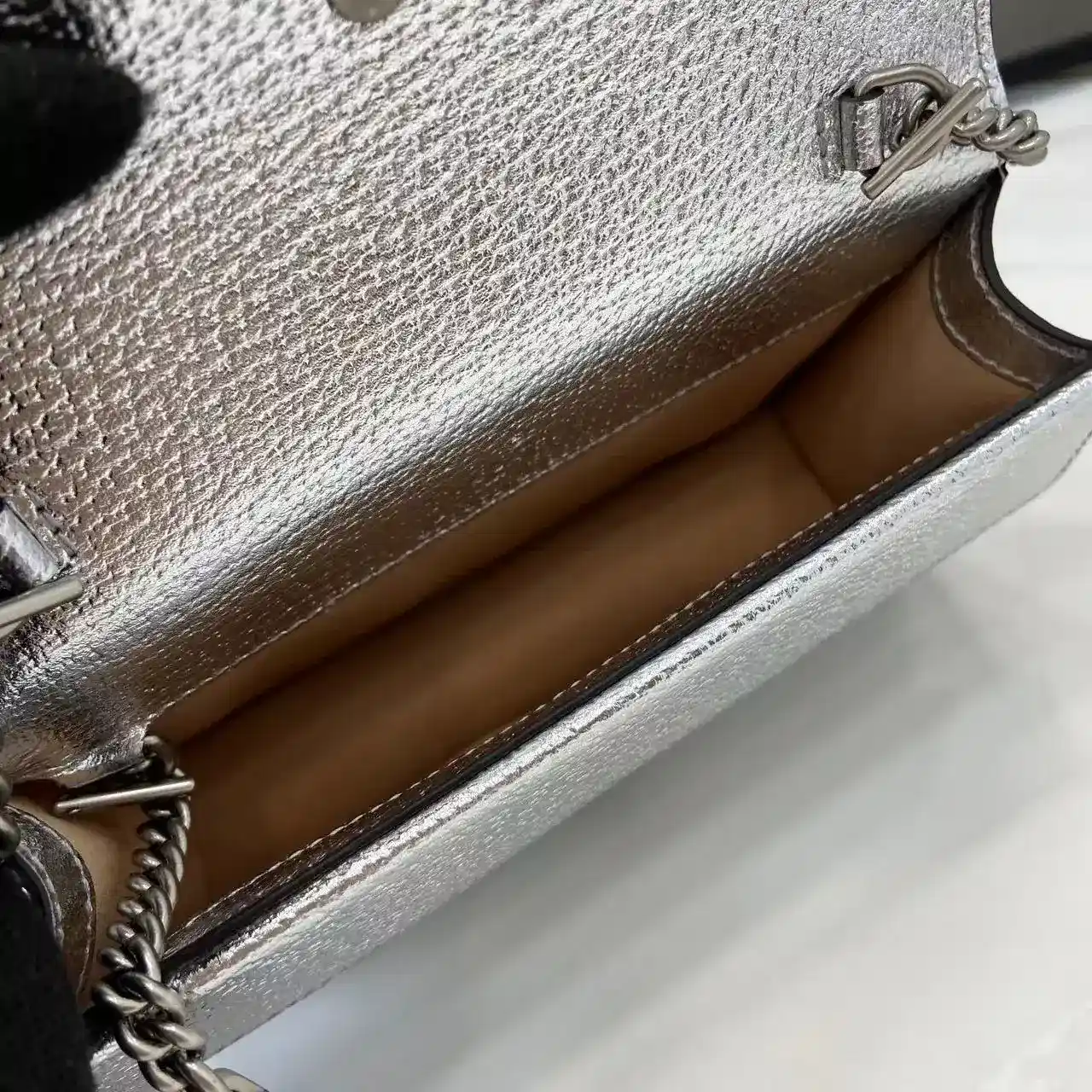 Gucci Dionysus Crossbody Bag product photo from LabelPicks