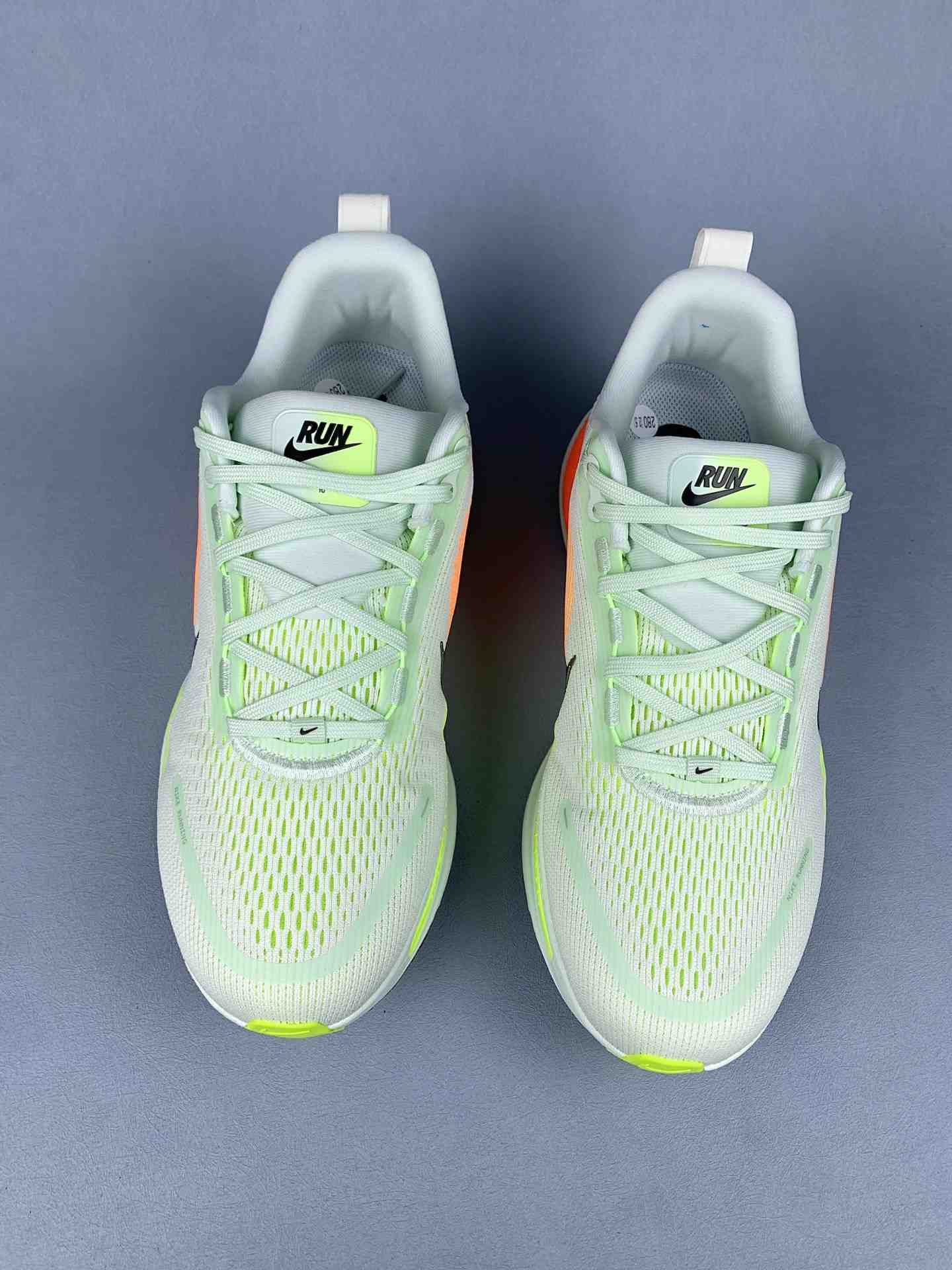 Nike Vomero 18 Road Running Shoes