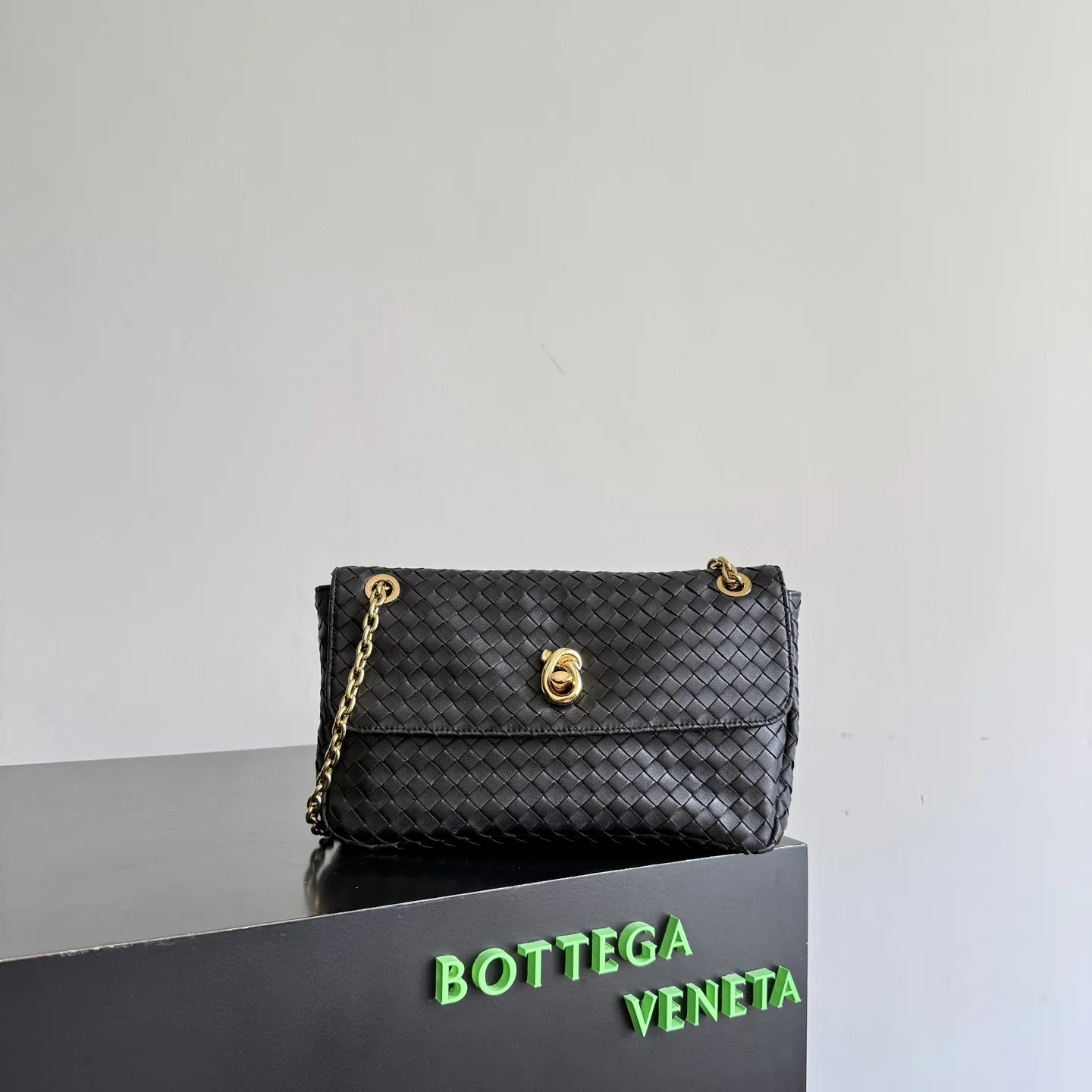 Bottega Veneta Pink Intrecciato Woven Leather Shoulder Bag product photo from LabelPicks