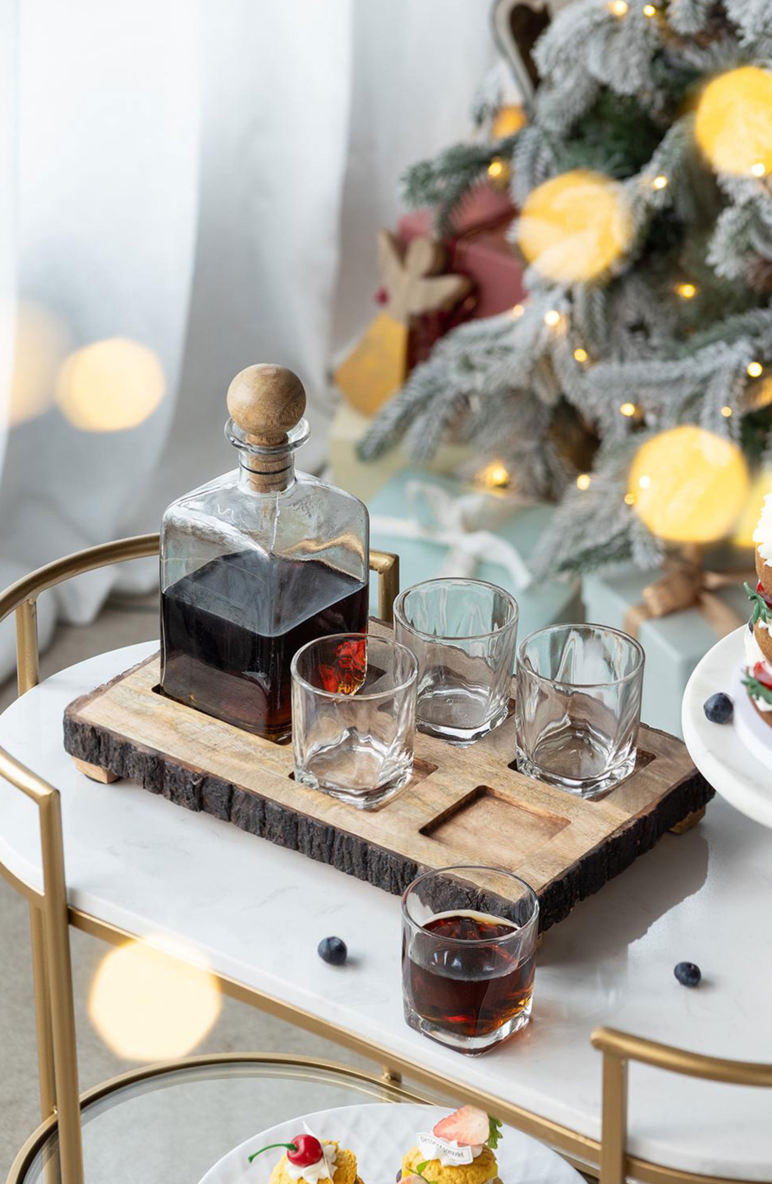 A & B Home Alaine 6-Piece Bar Set