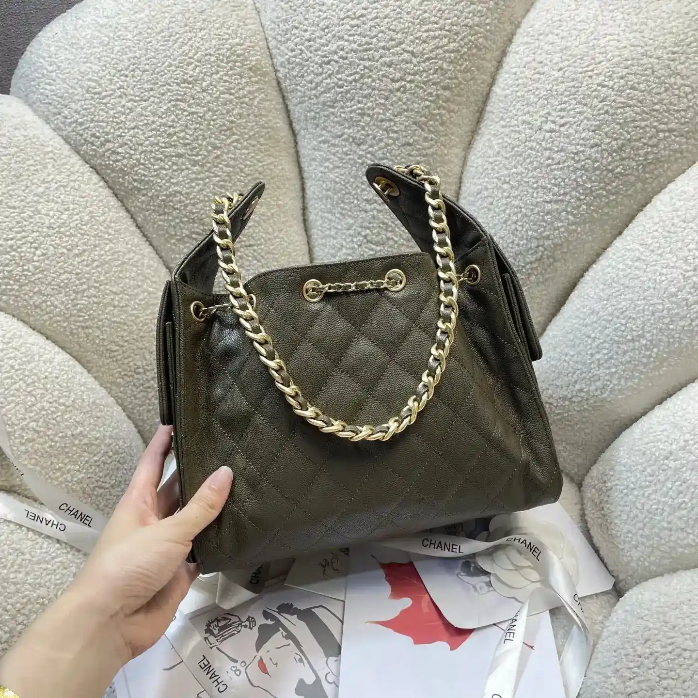 Chanel Roomy Tote Bag product photo from LabelPicks