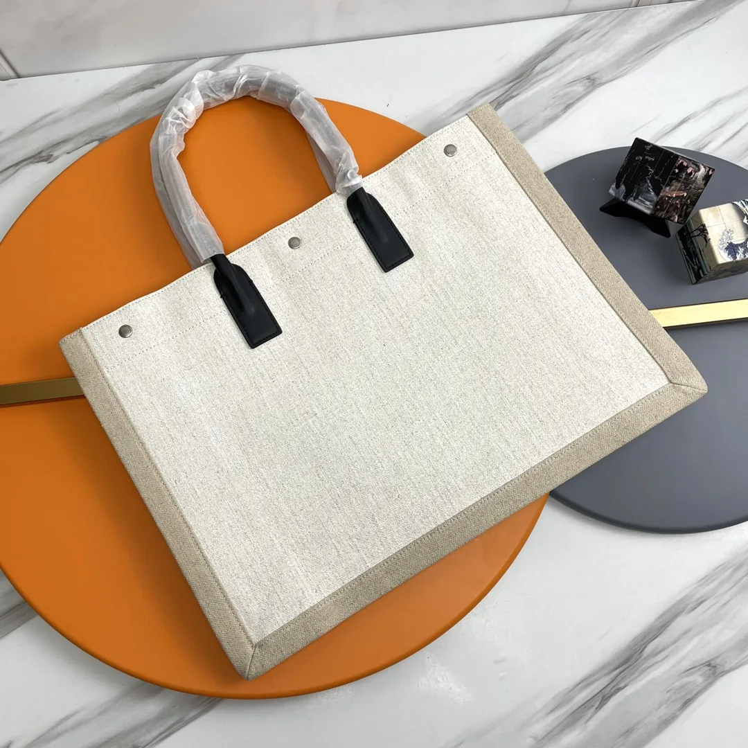 Saint Laurent Carryall Tote Bag product photo from LabelPicks